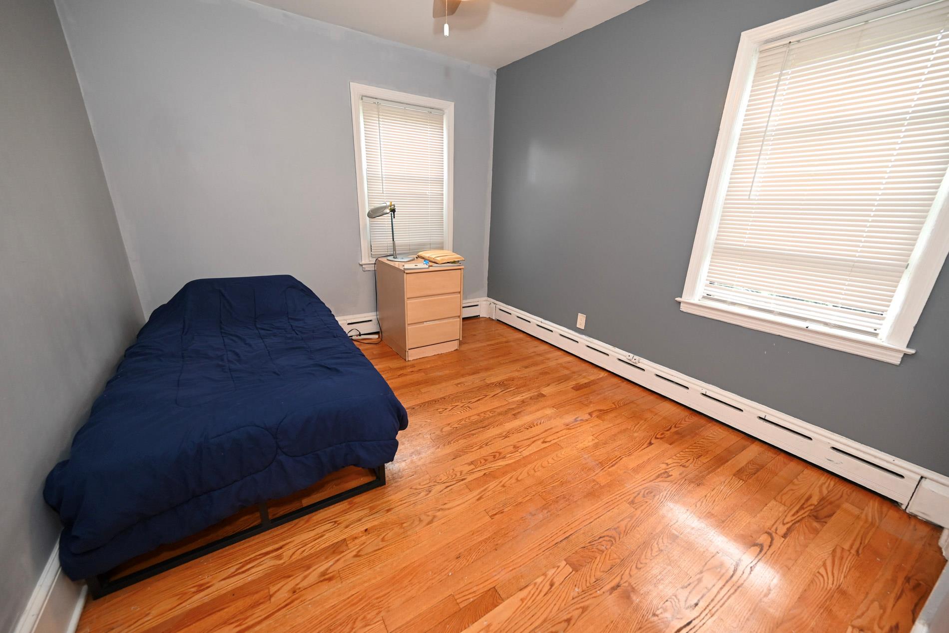 85-23 264th Street, Floral Park, NY 11001