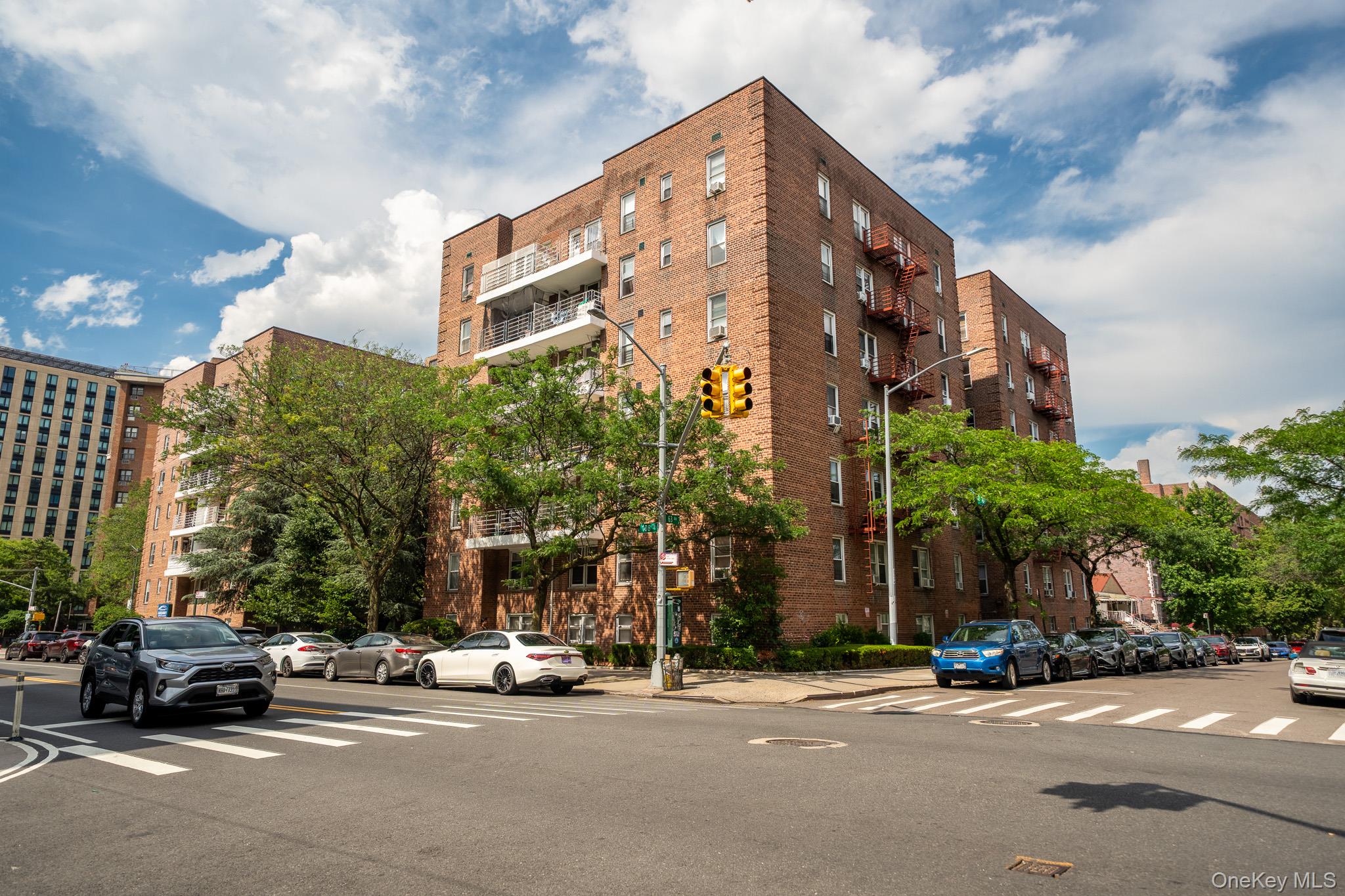 62-59 108th Street # 4N, Forest Hills, NY 11375