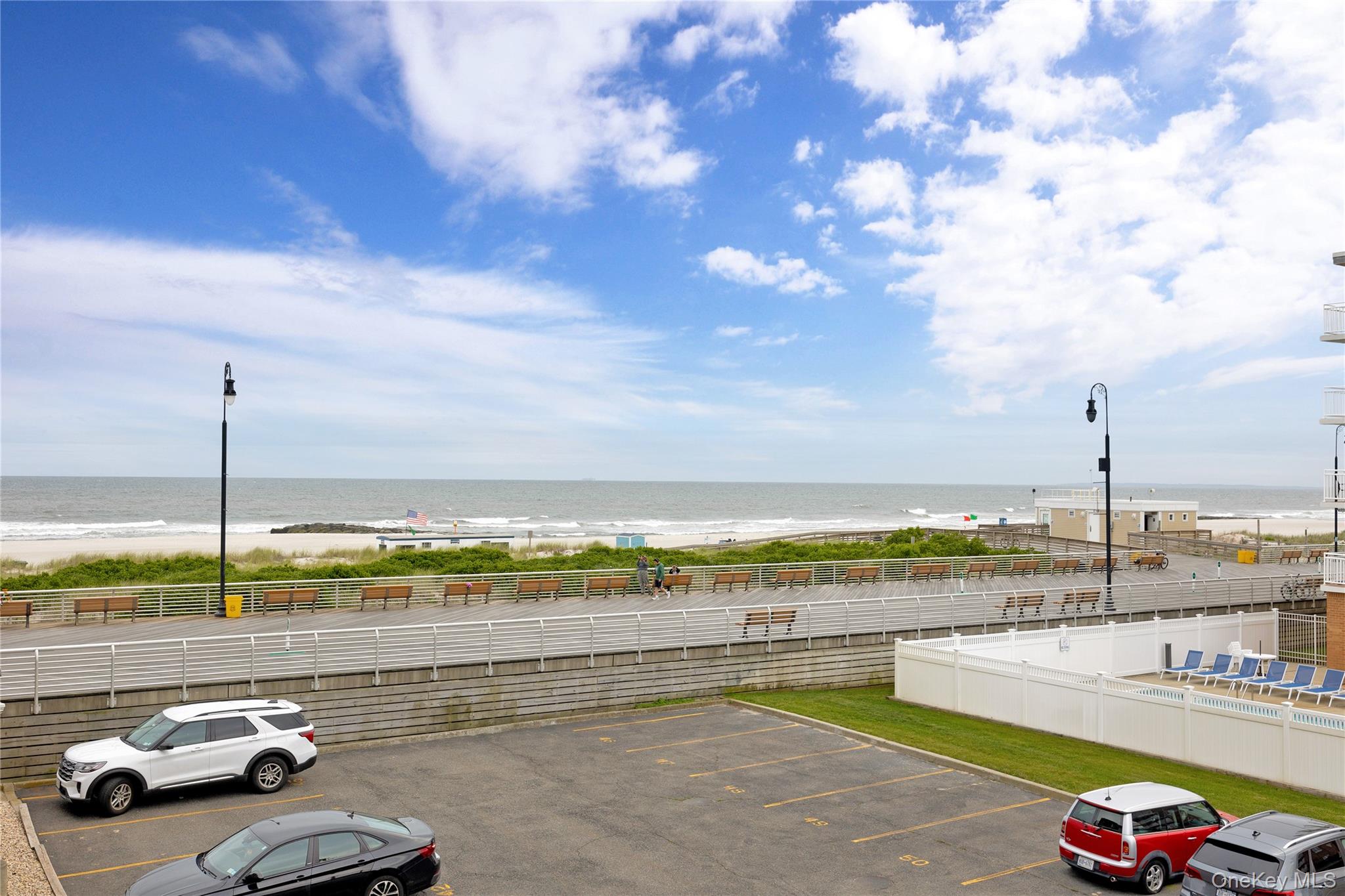 750 Broadway W # 3M, Long Beach, NY 11561