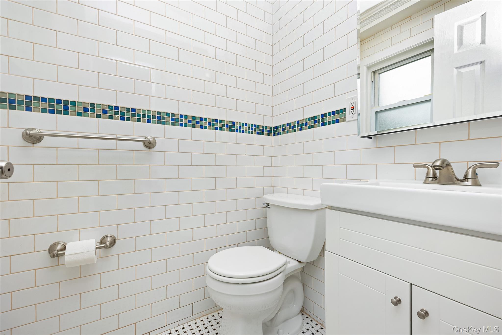 1579 Park Street, Atlantic Beach, NY 11509