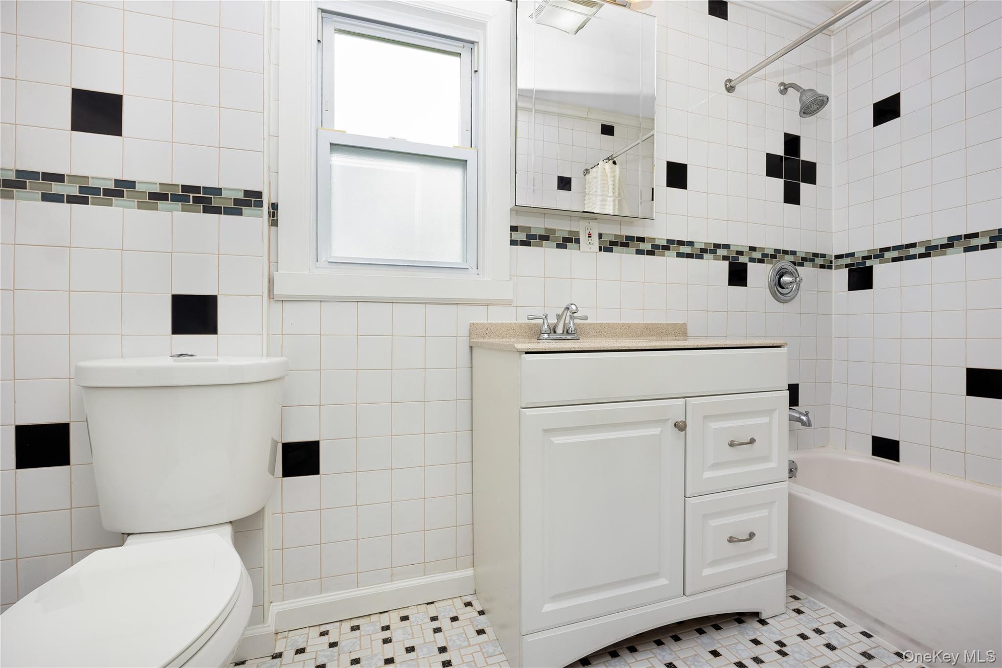 1579 Park Street, Atlantic Beach, NY 11509