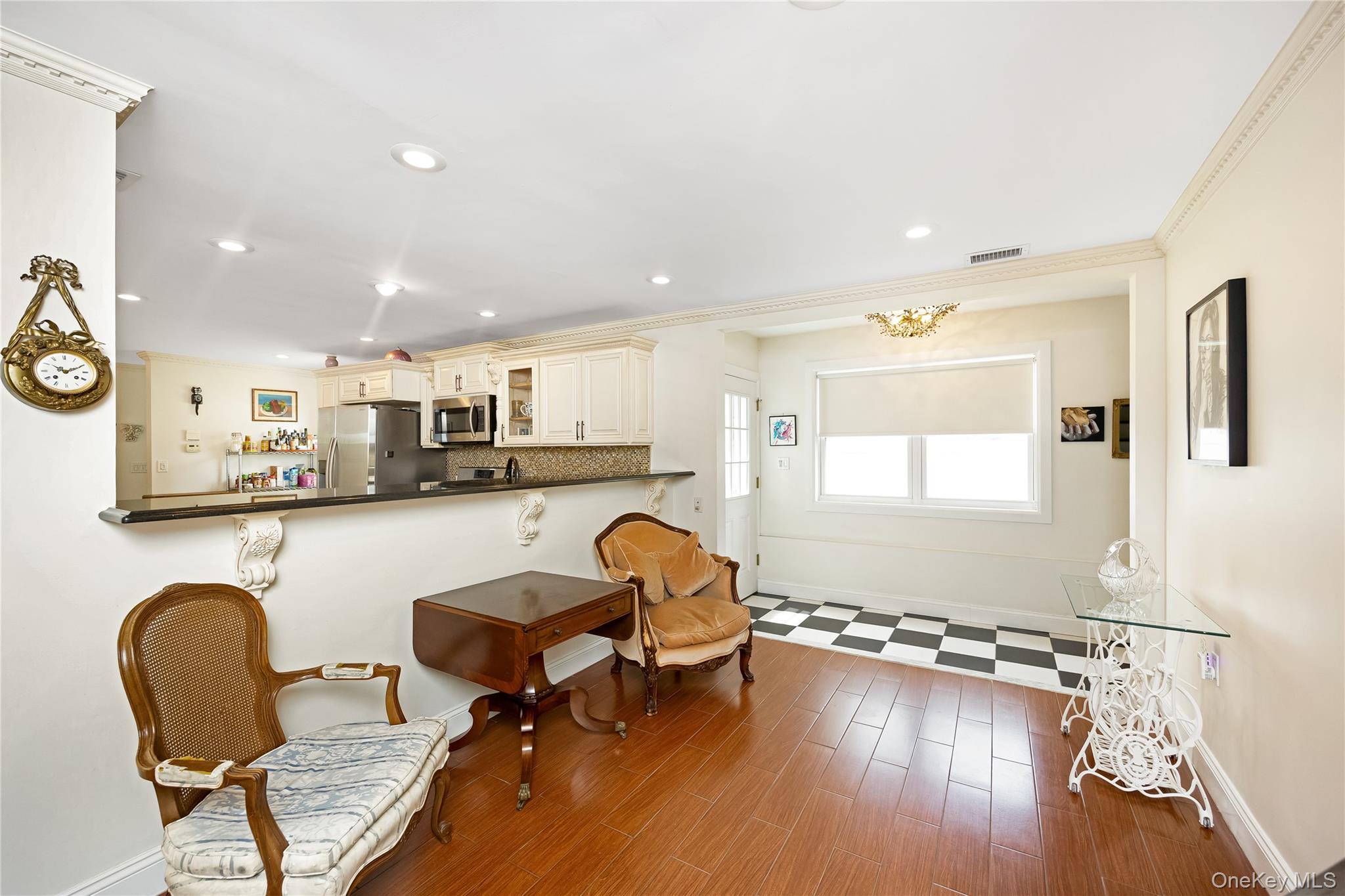 1579 Park Street, Atlantic Beach, NY 11509