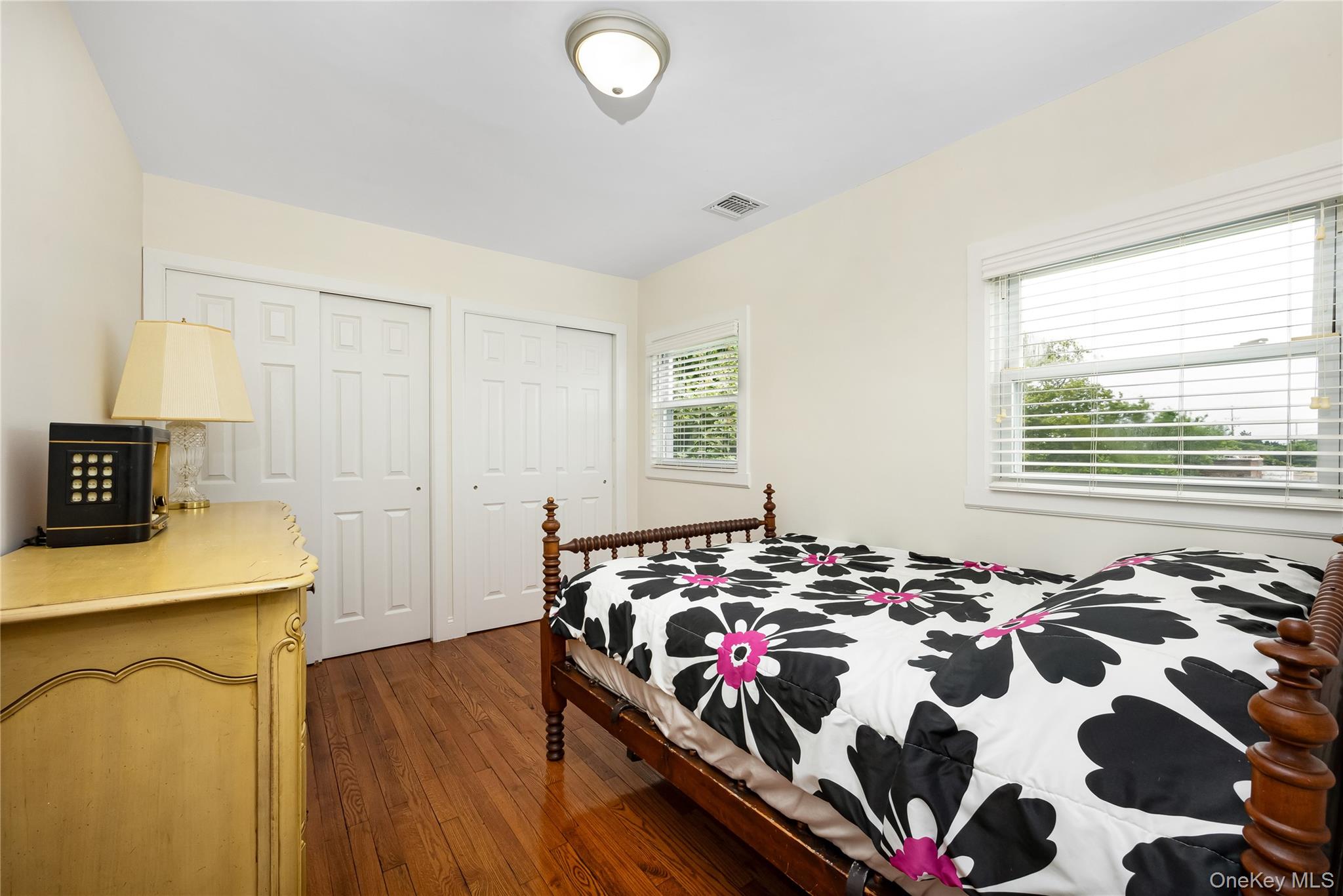 1579 Park Street, Atlantic Beach, NY 11509