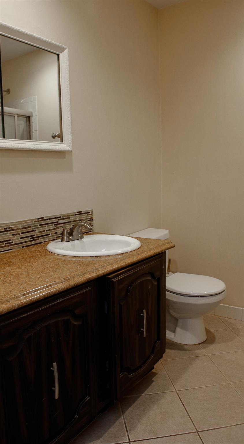 11 Manors Drive, Jericho, NY 11753