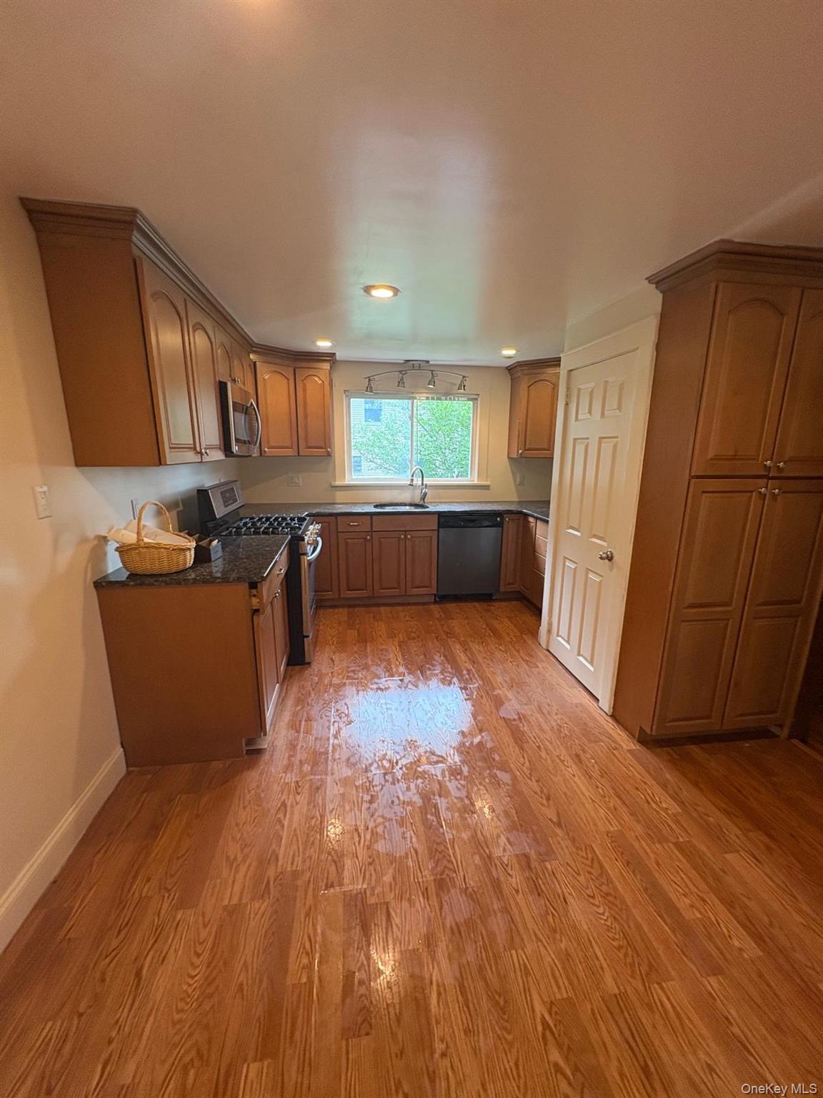 35 LINDBERGH, New City, NY 10956