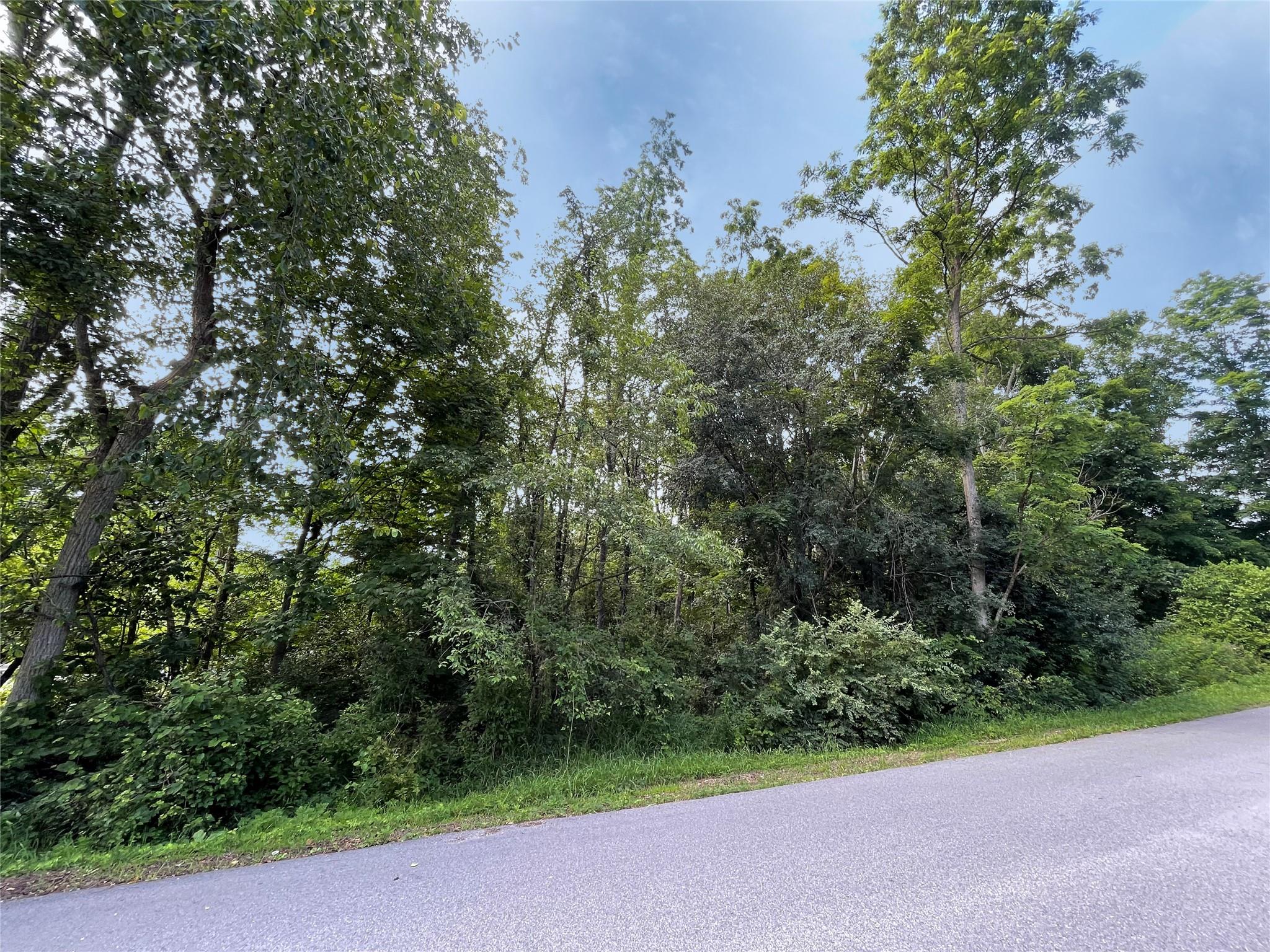 Rt-82, Pleasant Valley, NY 12569