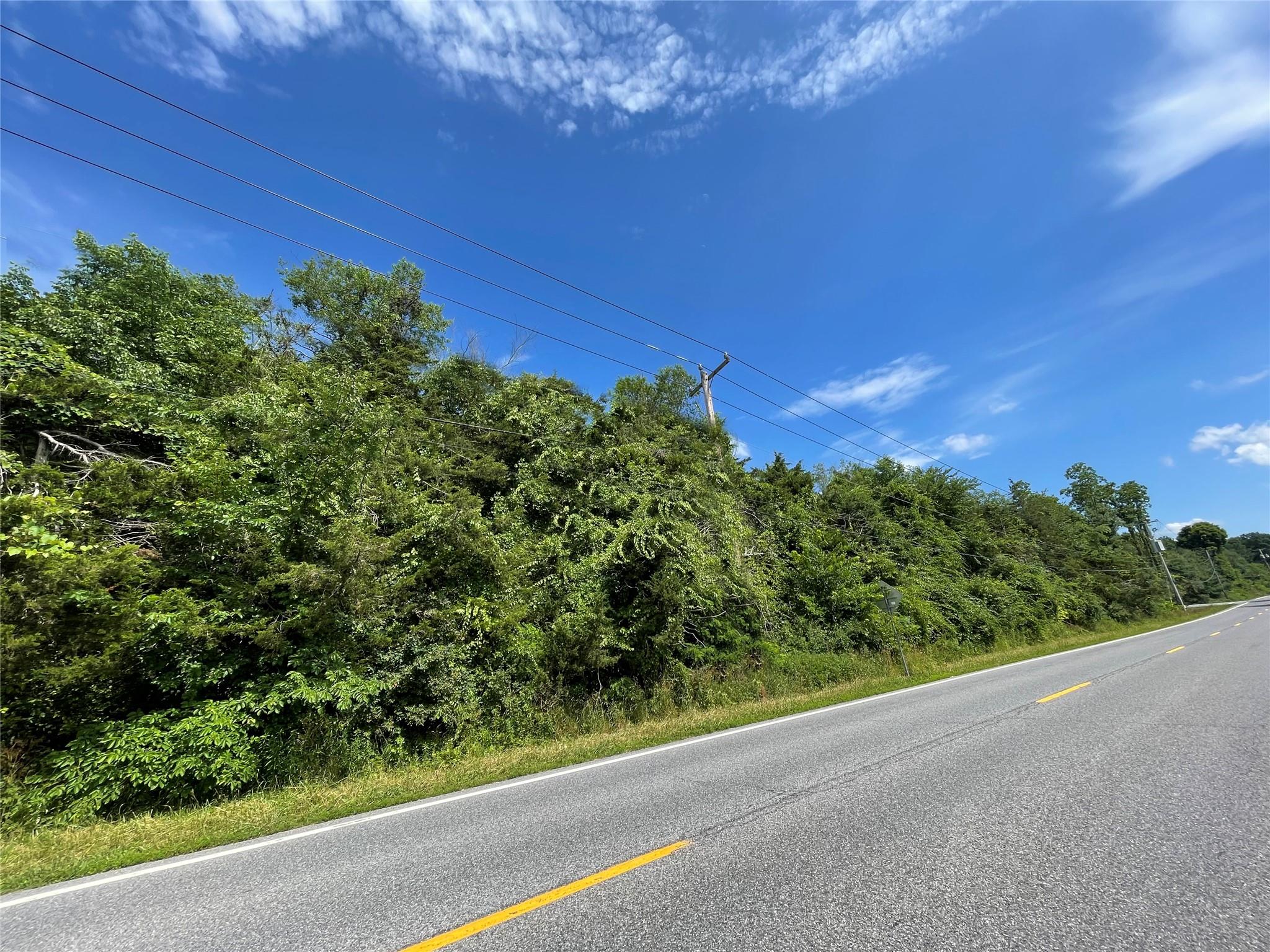 Rt-82, Pleasant Valley, NY 12569