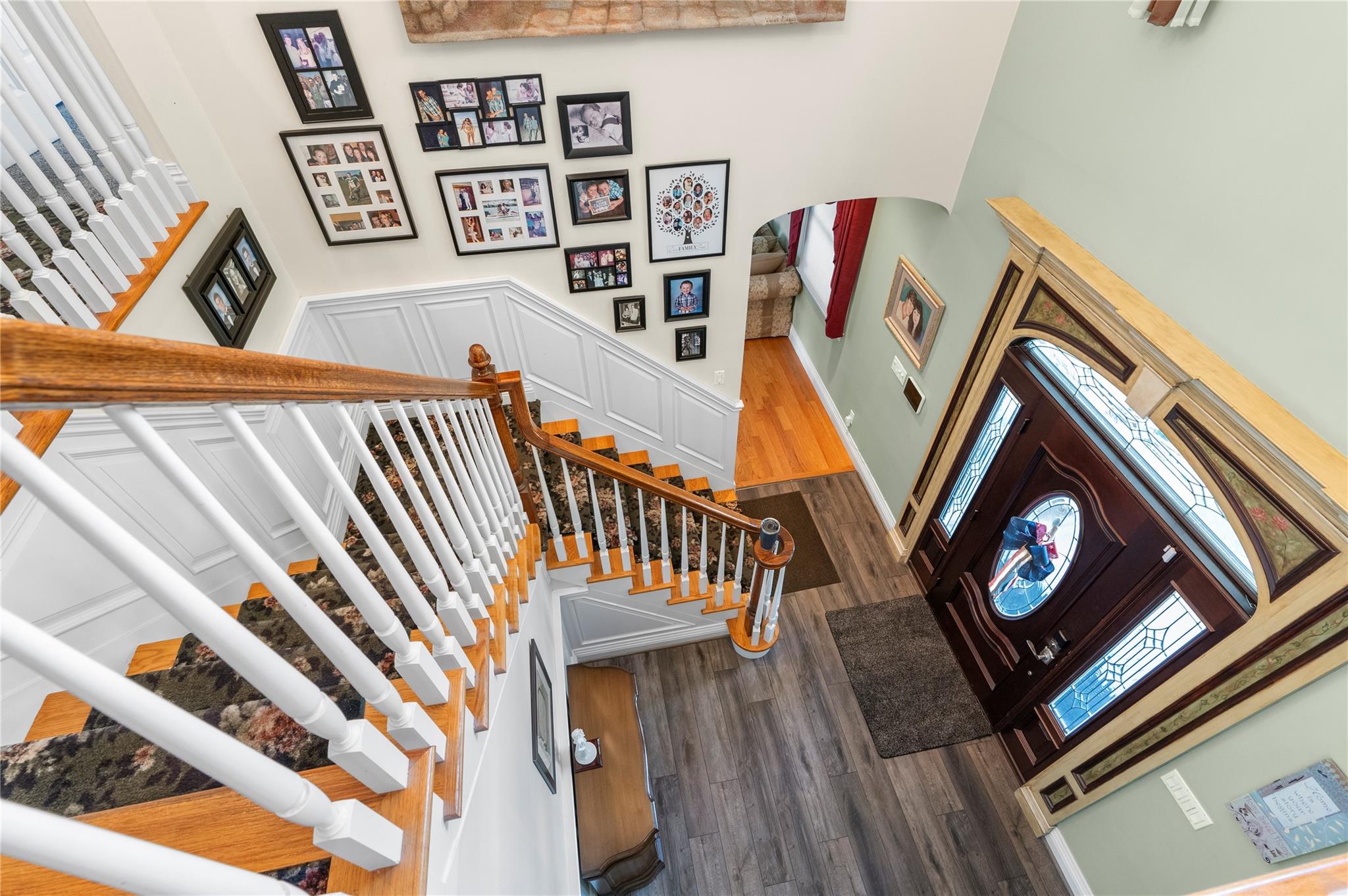 565 S 8th Street, Lindenhurst, NY 11757