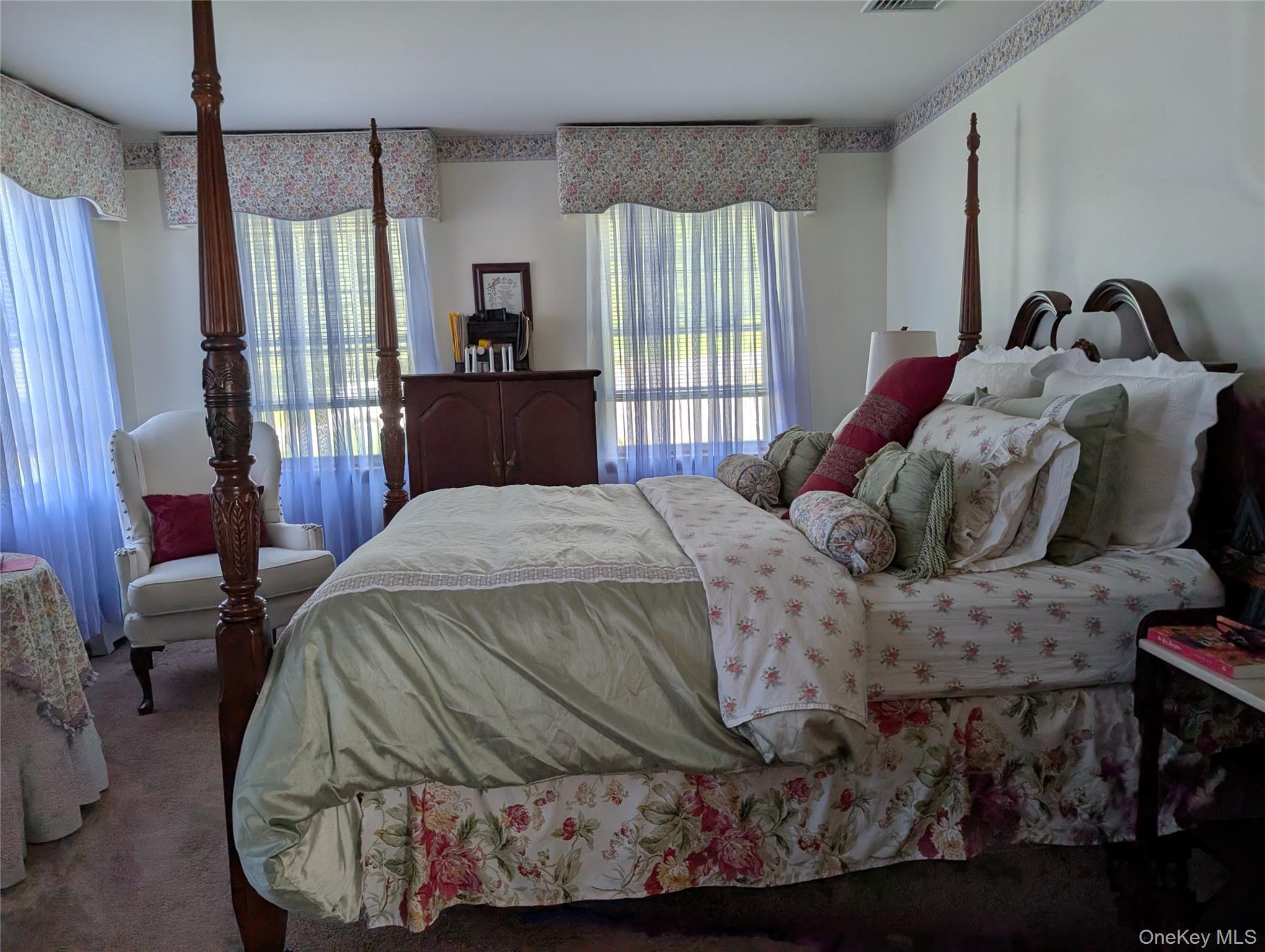 2 Melissa Lane, Washingtonville, NY 10992