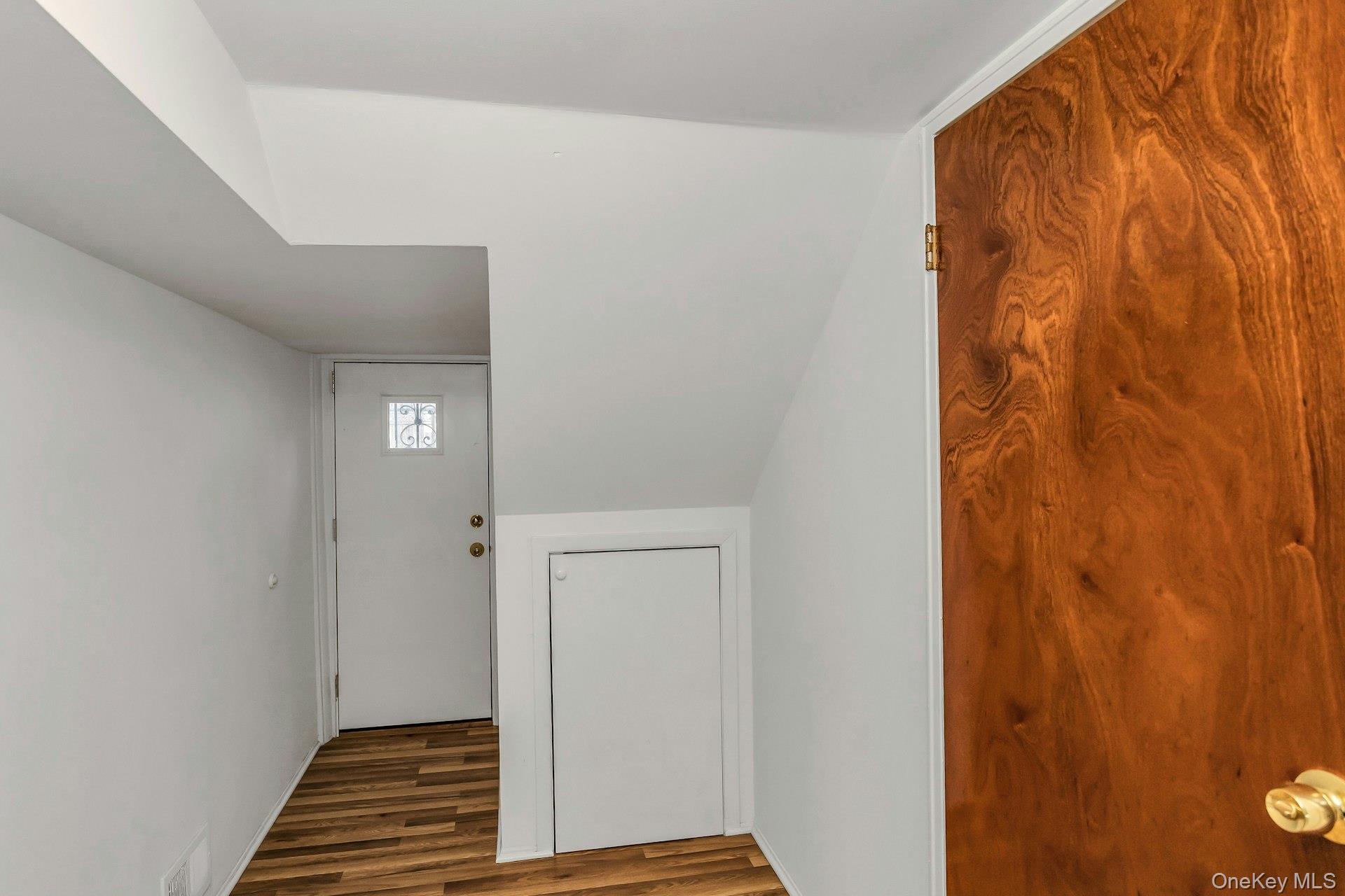 1274 Fteley Avenue, Bronx, NY 10472