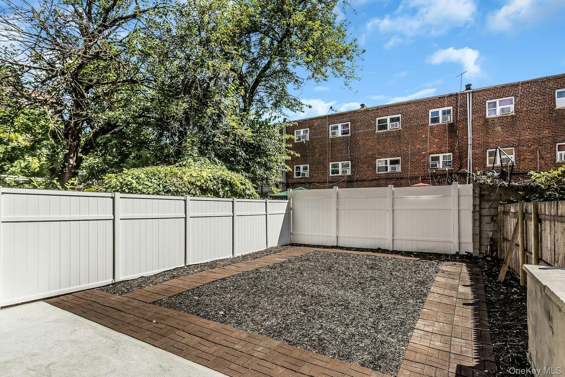 1274 Fteley Avenue, Bronx, NY 10472