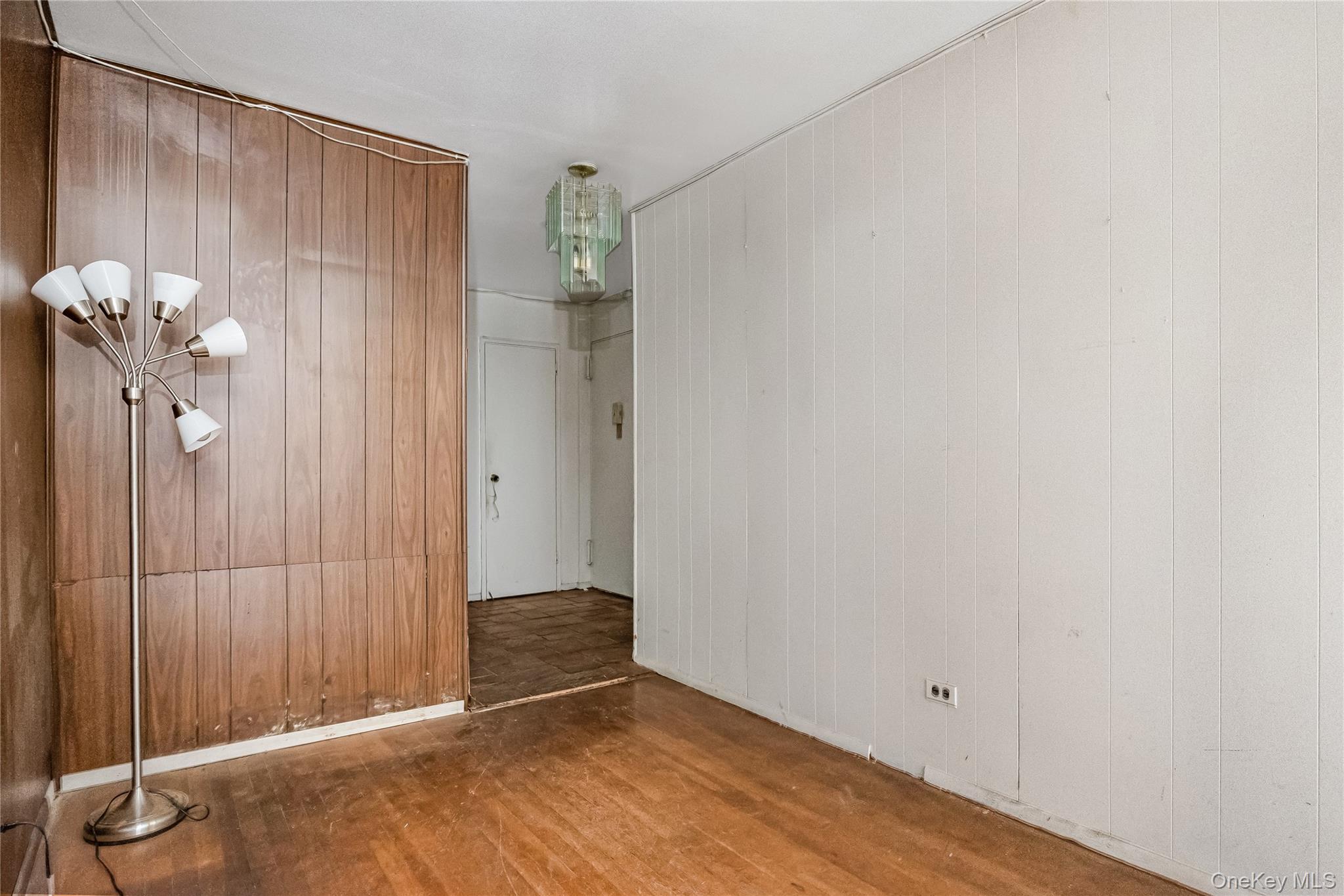 92-31 57th Avenue # 2J, Elmhurst, NY 11373