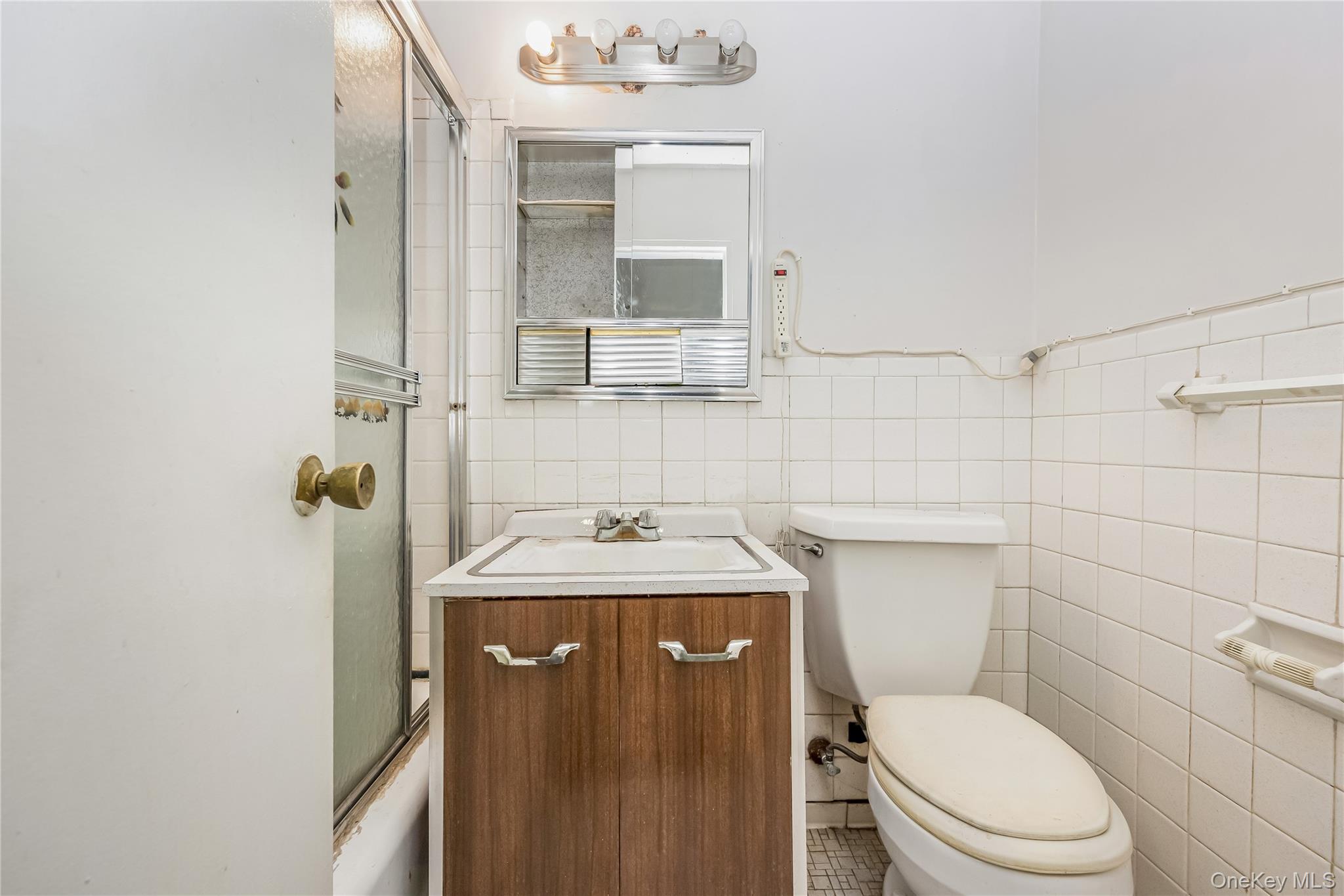 92-31 57th Avenue # 2J, Elmhurst, NY 11373