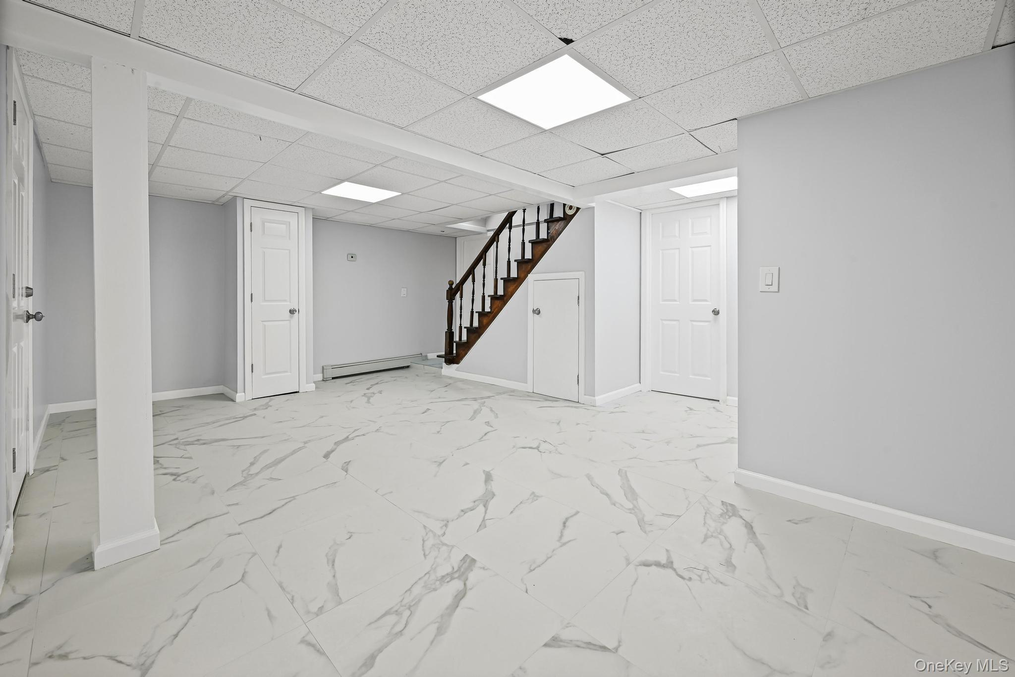 96 S Windhorst Avenue, Bethpage, NY 11714