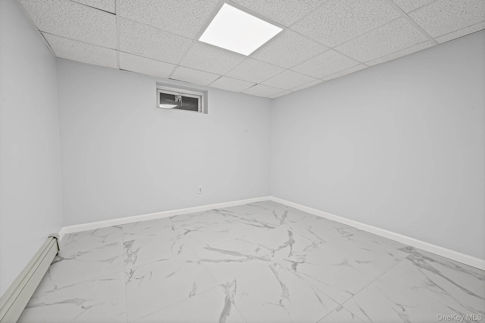 96 S Windhorst Avenue, Bethpage, NY 11714