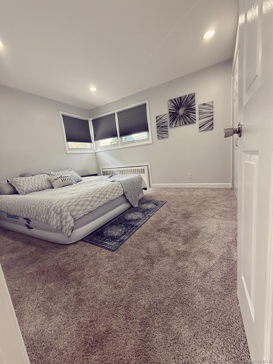 96 S Windhorst Avenue, Bethpage, NY 11714