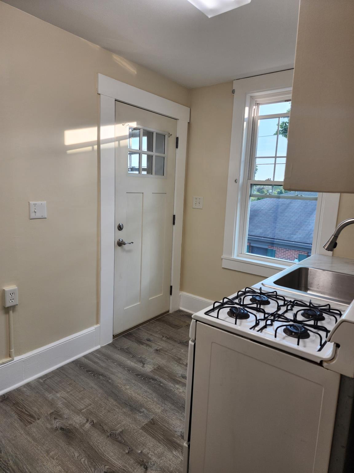 114 E Main Street # 3, Middletown, NY 10940