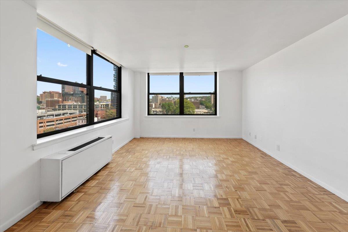 23 Water Grant Street # 11C, Yonkers, NY 10701