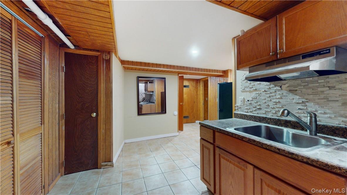 14 Hamilton Avenue, New Rochelle, NY 10801