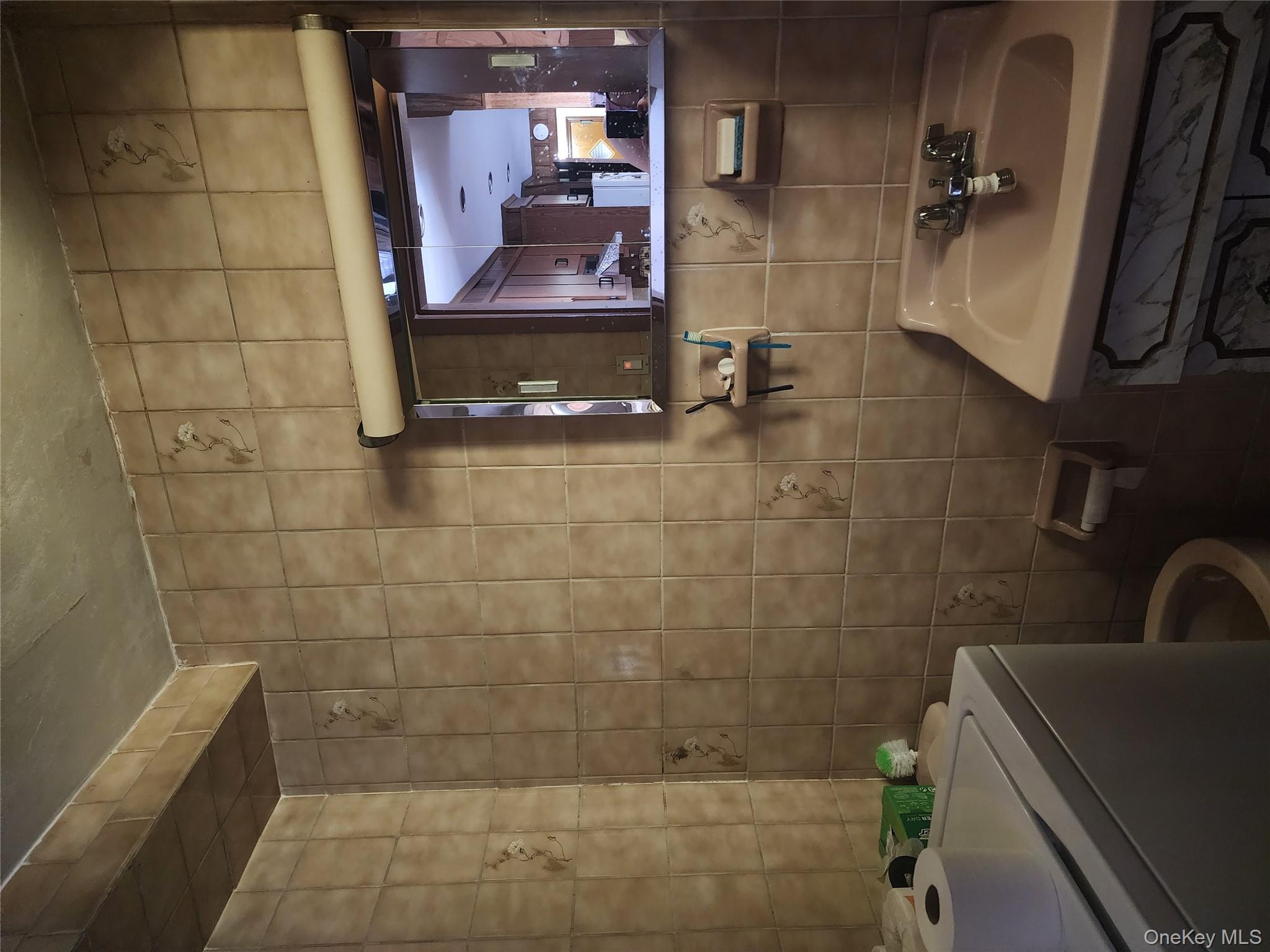 40 Powers Street, Brooklyn, NY 11211