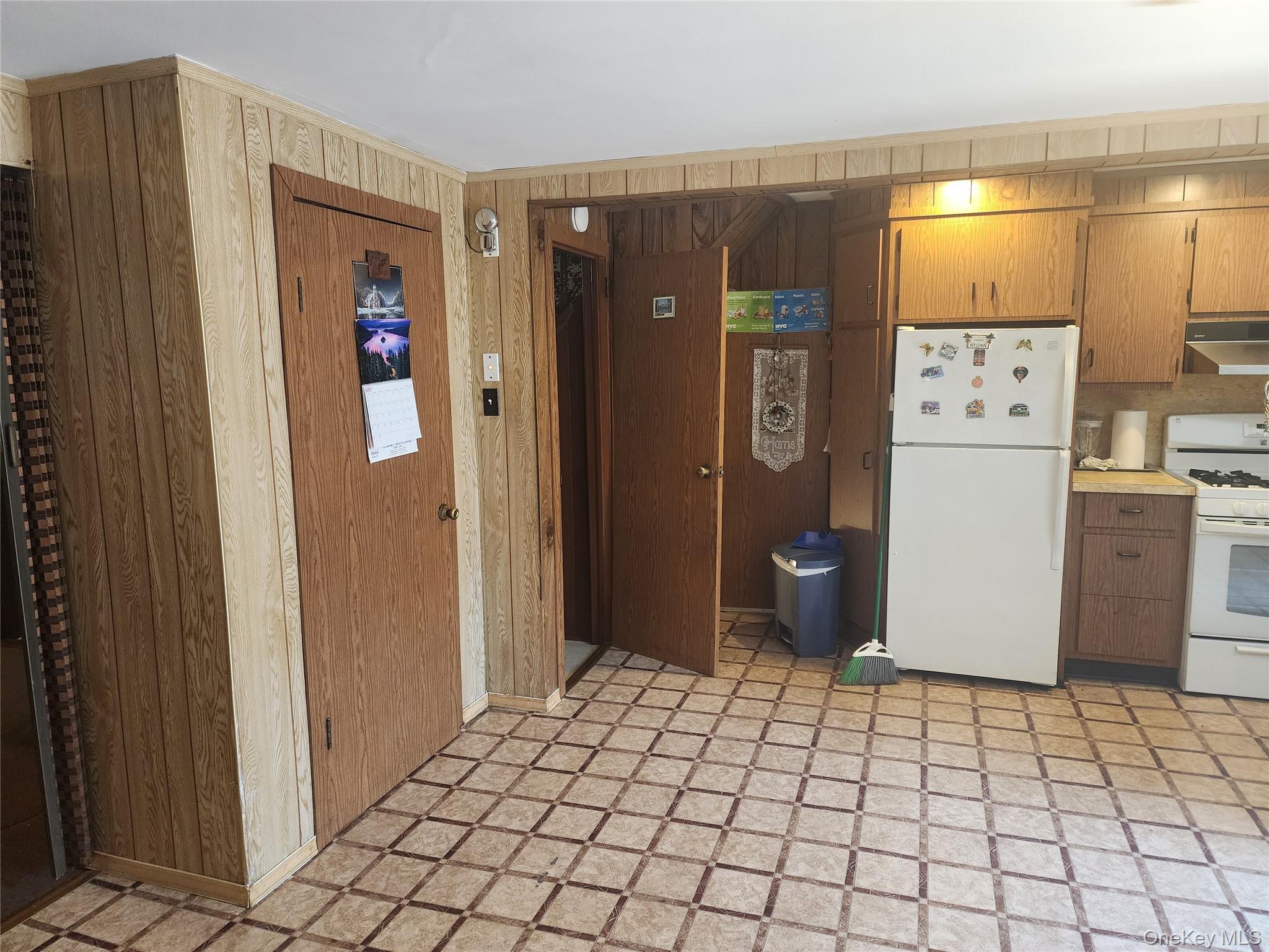 40 Powers Street, Brooklyn, NY 11211