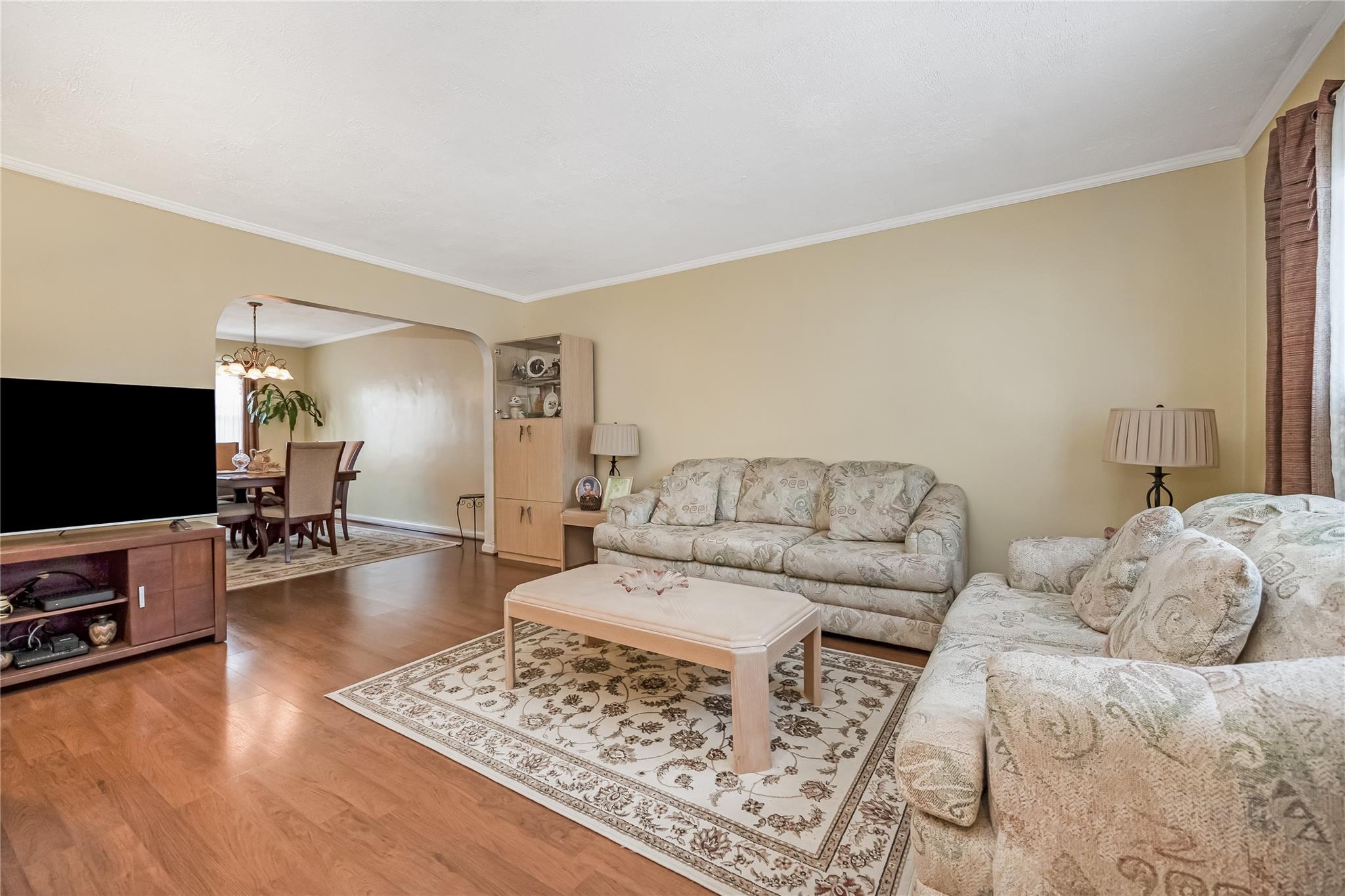 22533 Murdock Avenue, Cambria Heights, NY 11429