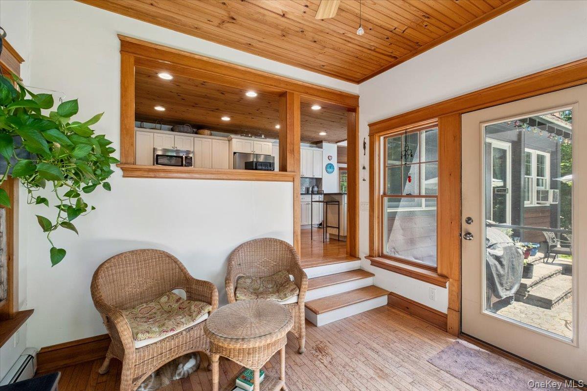 342 Lake Shore Road, Putnam Valley, NY 10579