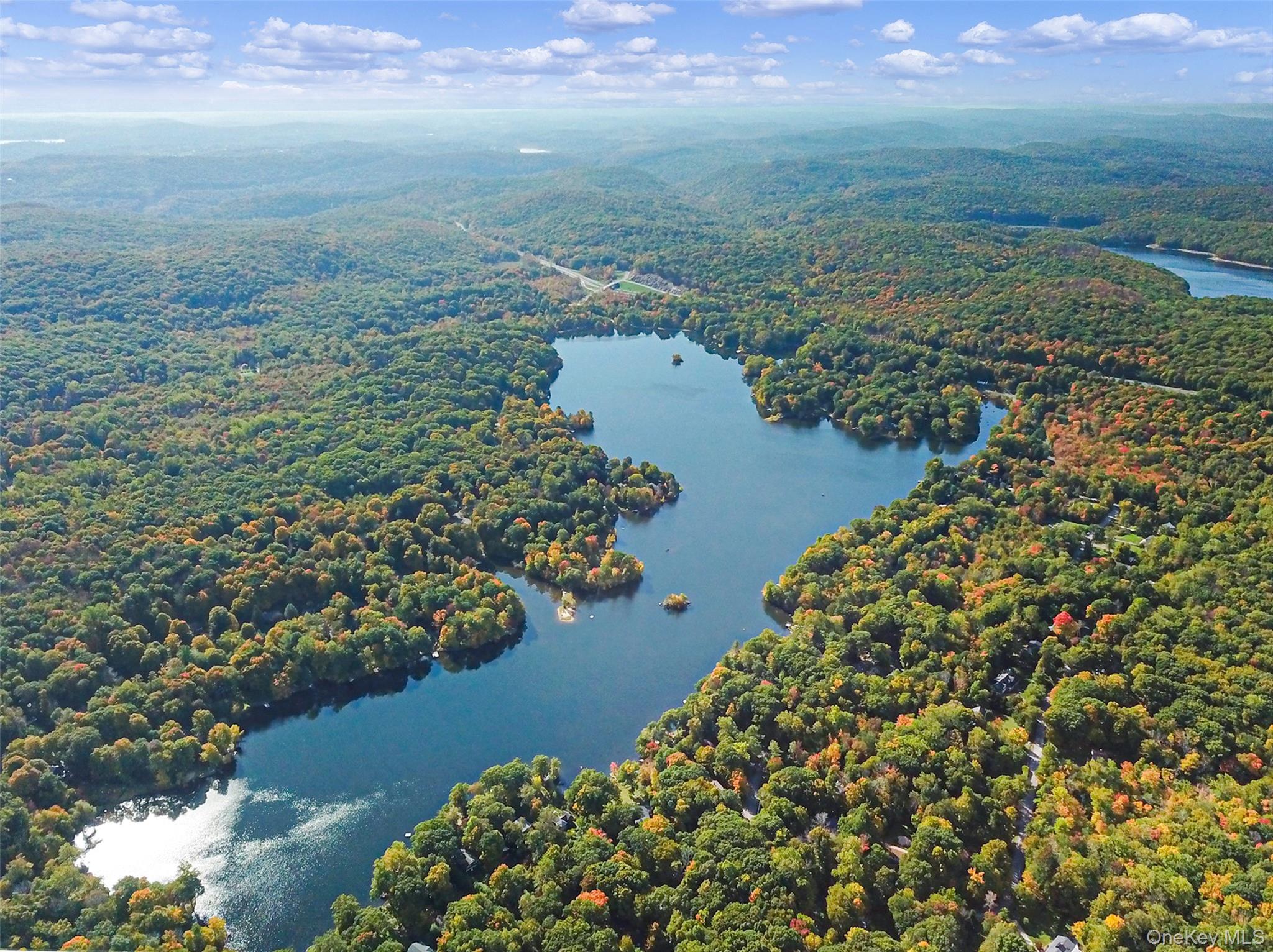 342 Lake Shore Road, Putnam Valley, NY 10579