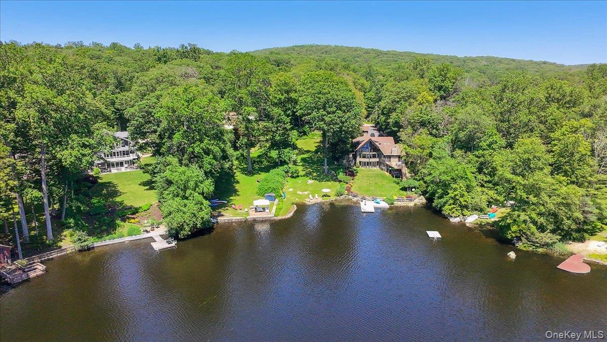 342 Lake Shore Road, Putnam Valley, NY 10579