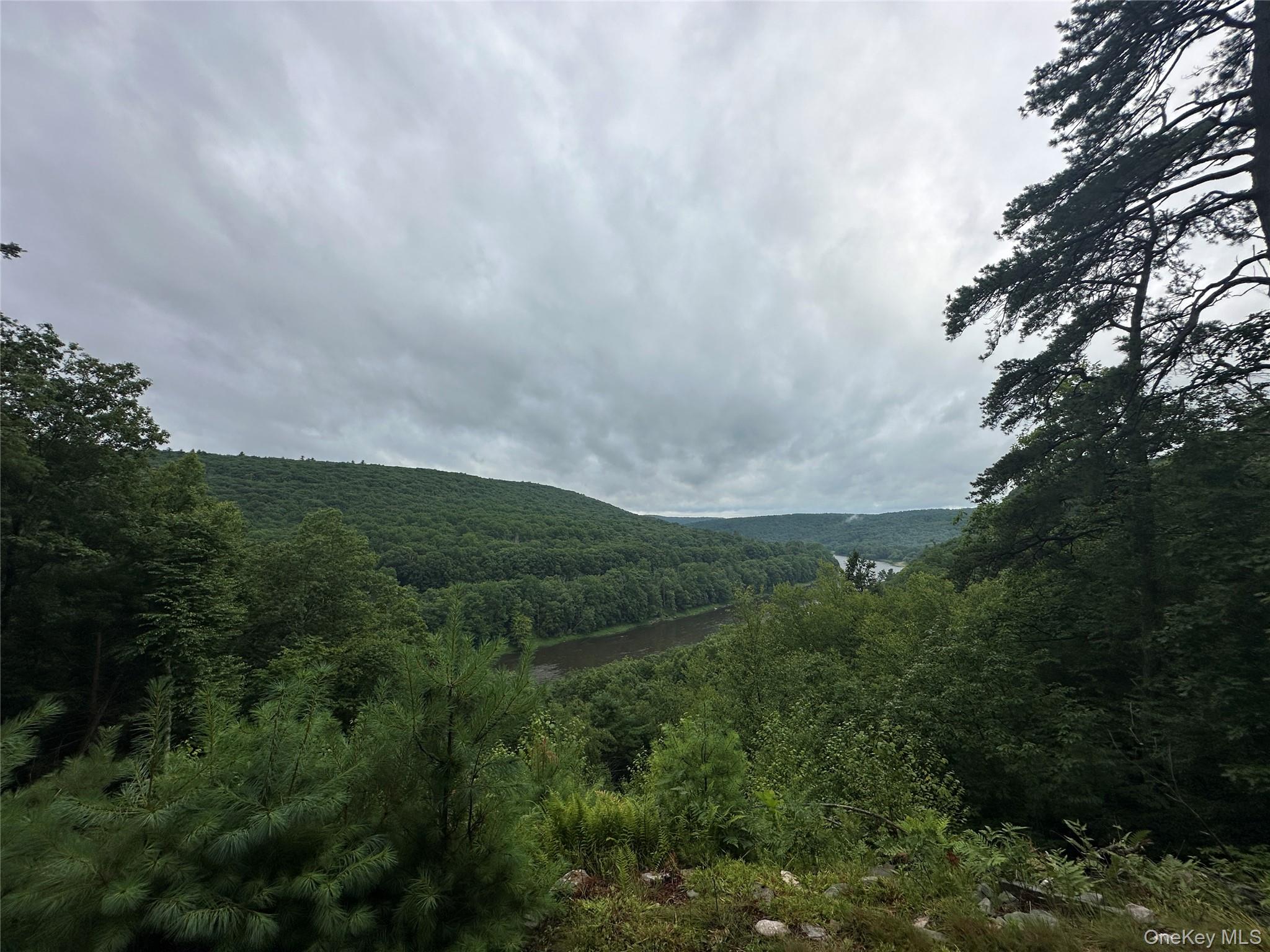 2139 State Route 97, Pond Eddy, NY 12770