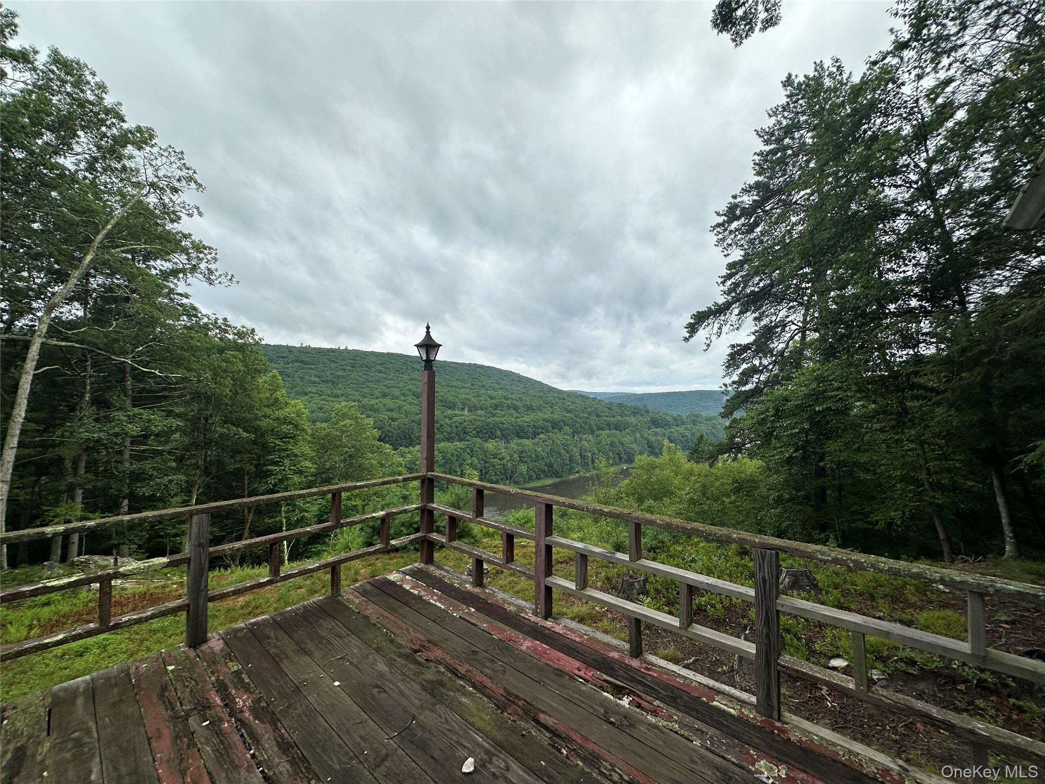 2139 State Route 97, Pond Eddy, NY 12770