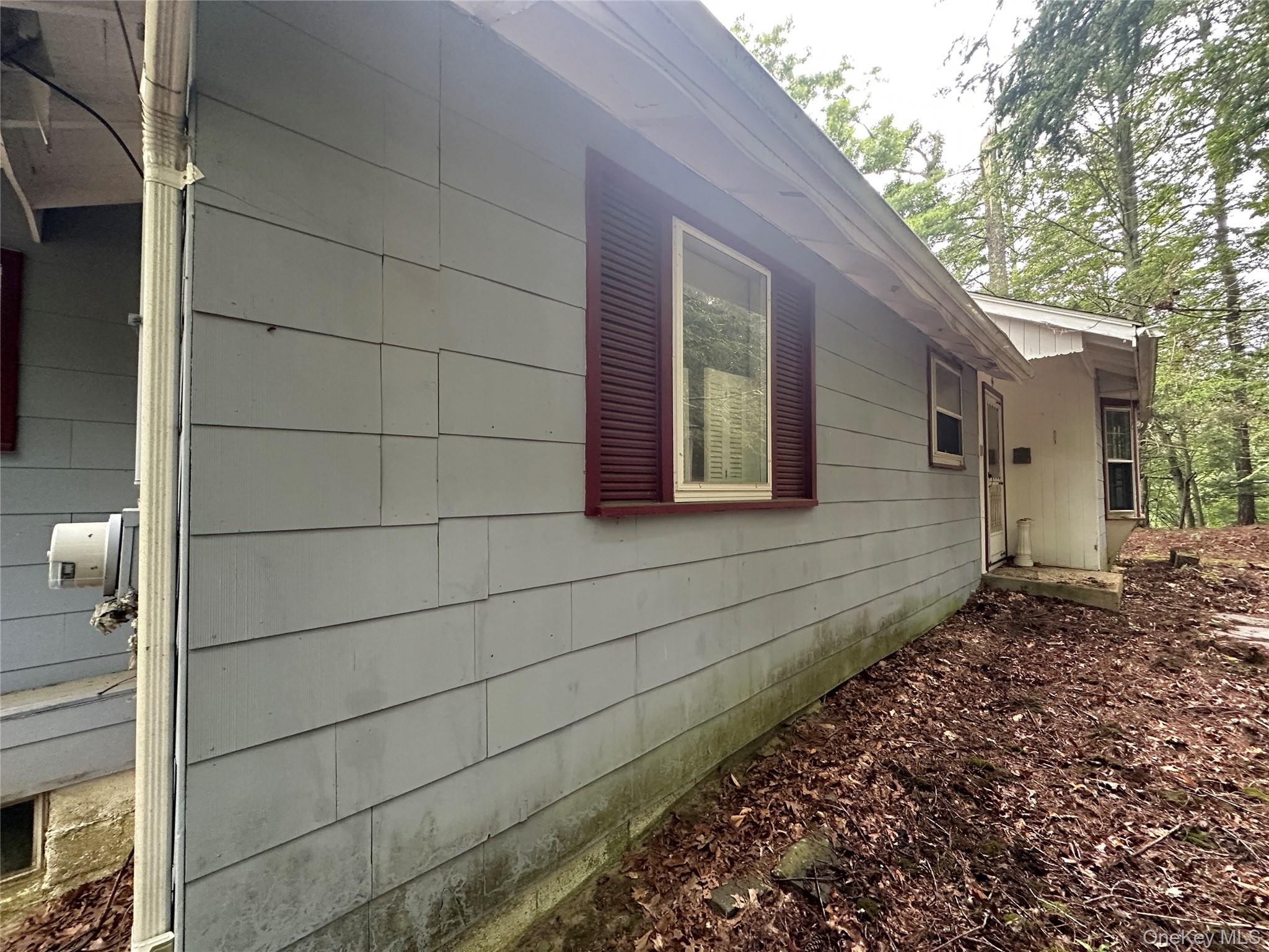 2139 State Route 97, Pond Eddy, NY 12770