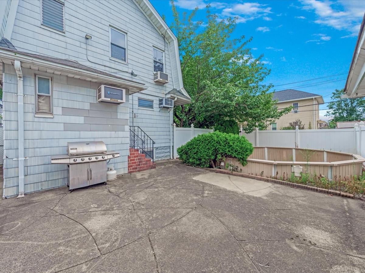 8944 98th Street, Woodhaven, NY 11421