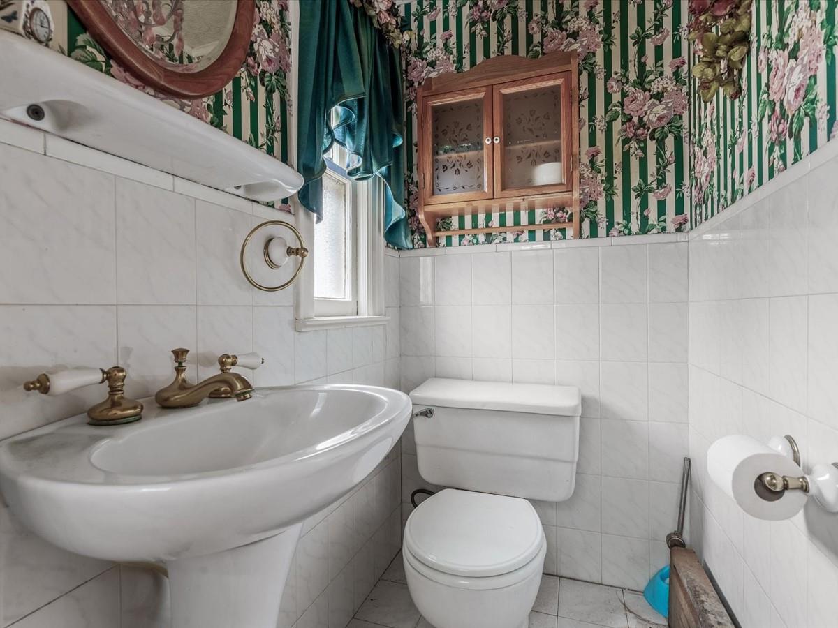 8944 98th Street, Woodhaven, NY 11421