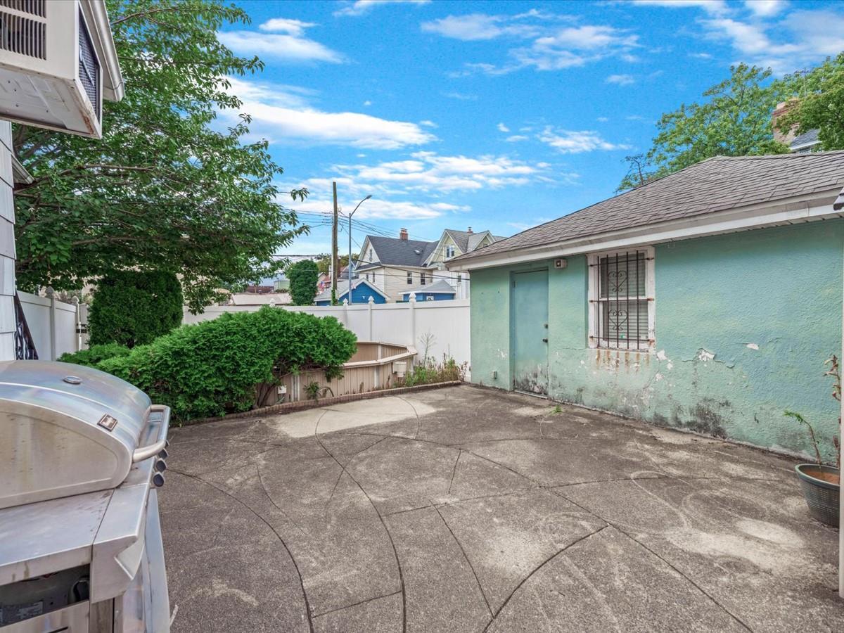 8944 98th Street, Woodhaven, NY 11421