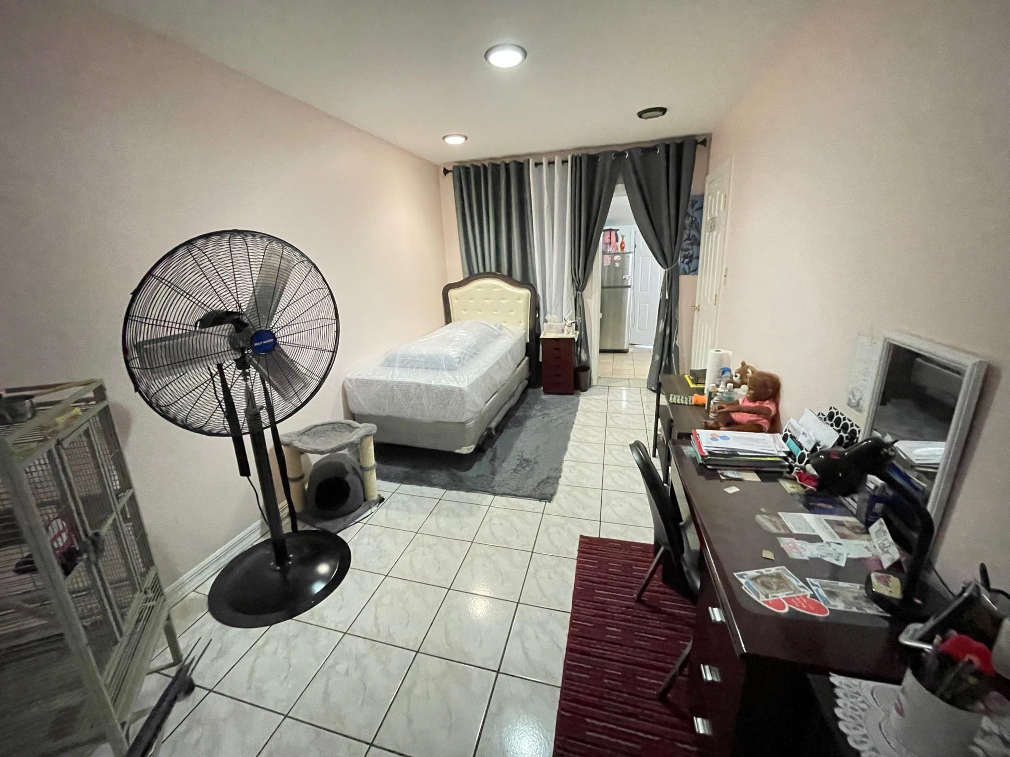 351 Autumn Avenue, Brooklyn, NY 11208