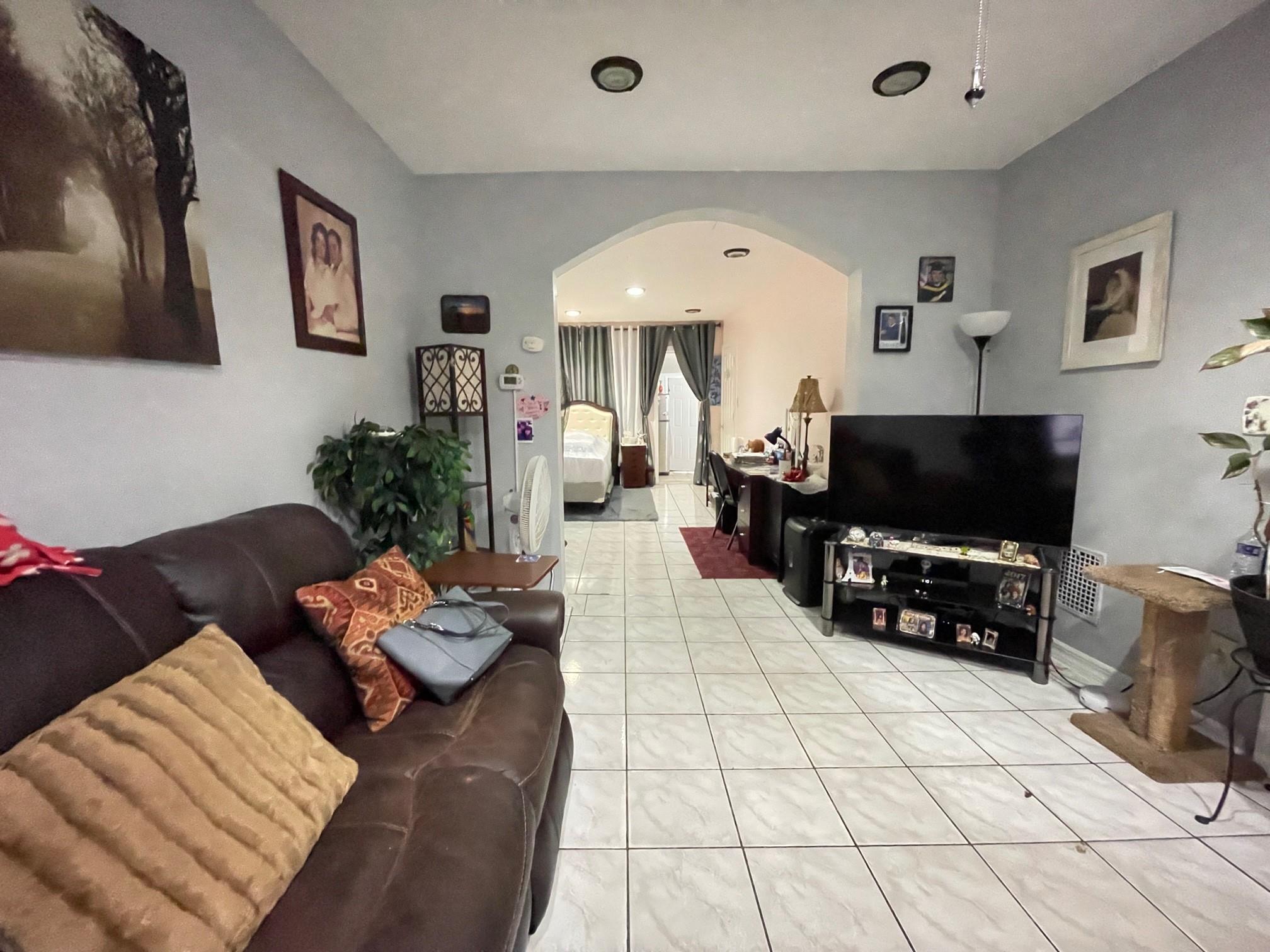 351 Autumn Avenue, Brooklyn, NY 11208