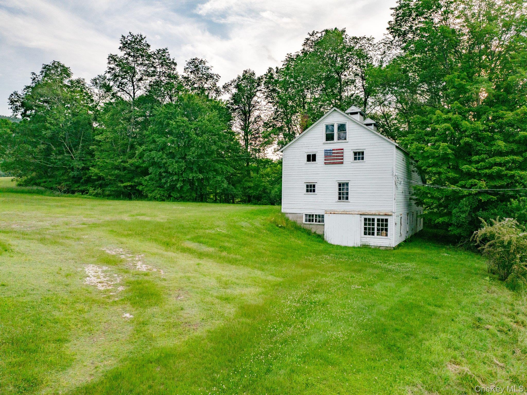 600 Jeffersonville N.Branch Rd Road, North Branch, NY 12766