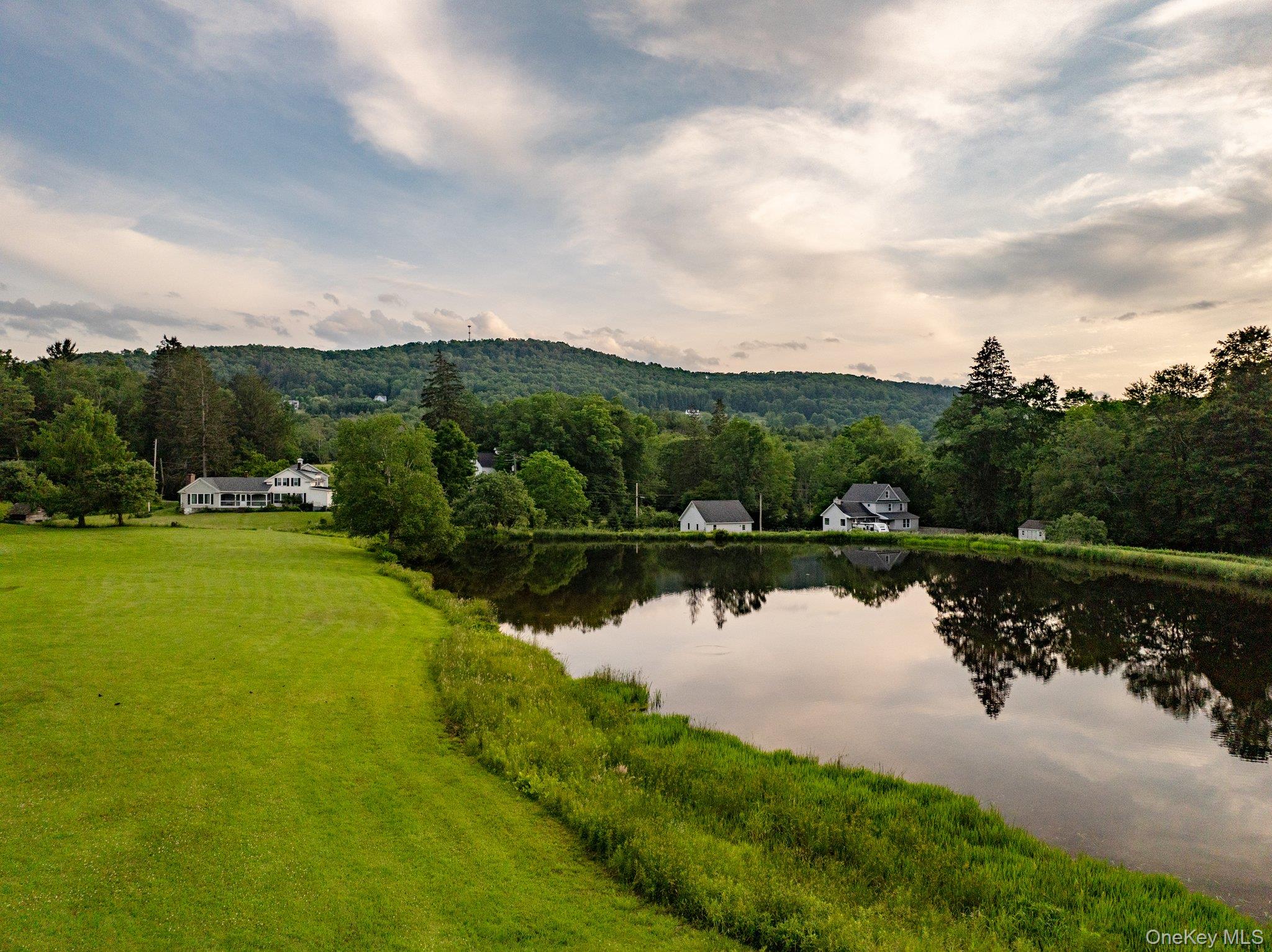 600 Jeffersonville N.Branch Rd Road, North Branch, NY 12766