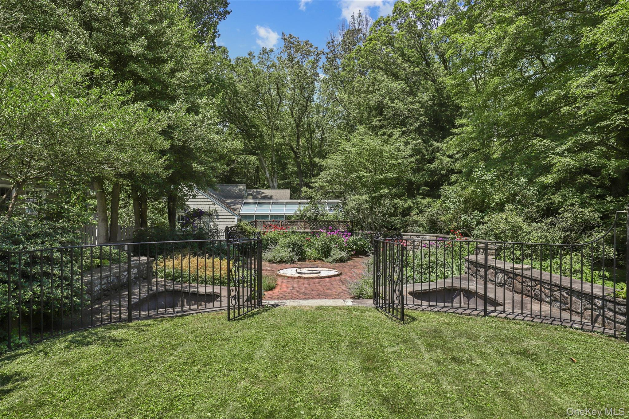 383 Pine Brook Road, Bedford, NY 10506