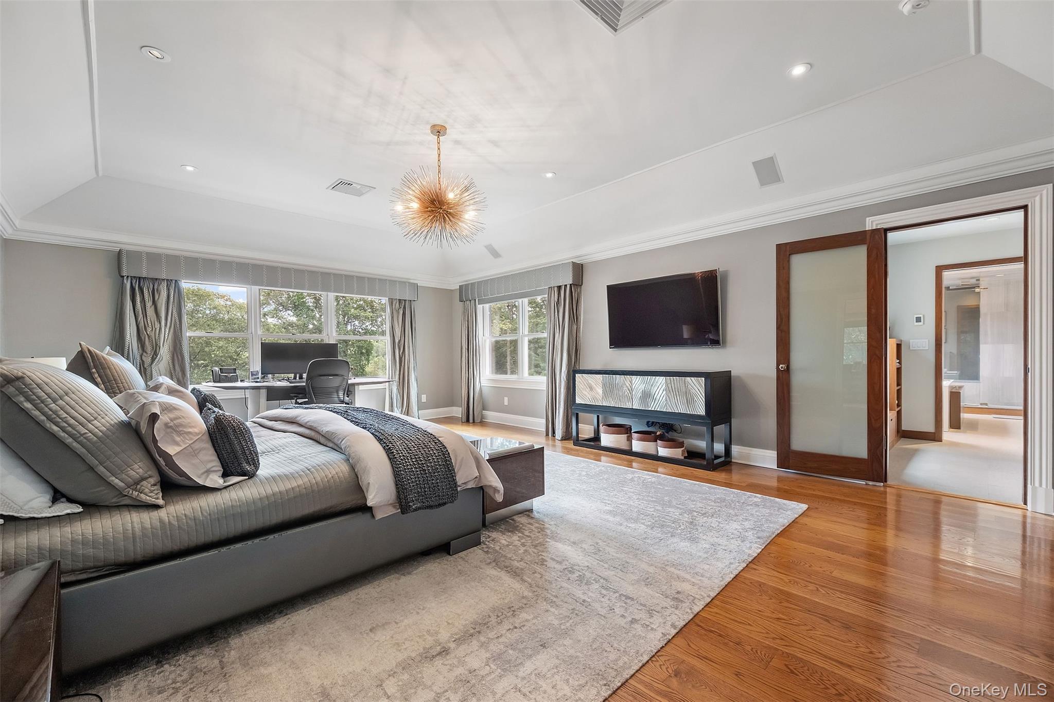 8 Ridgeview Circle, Armonk, NY 10504