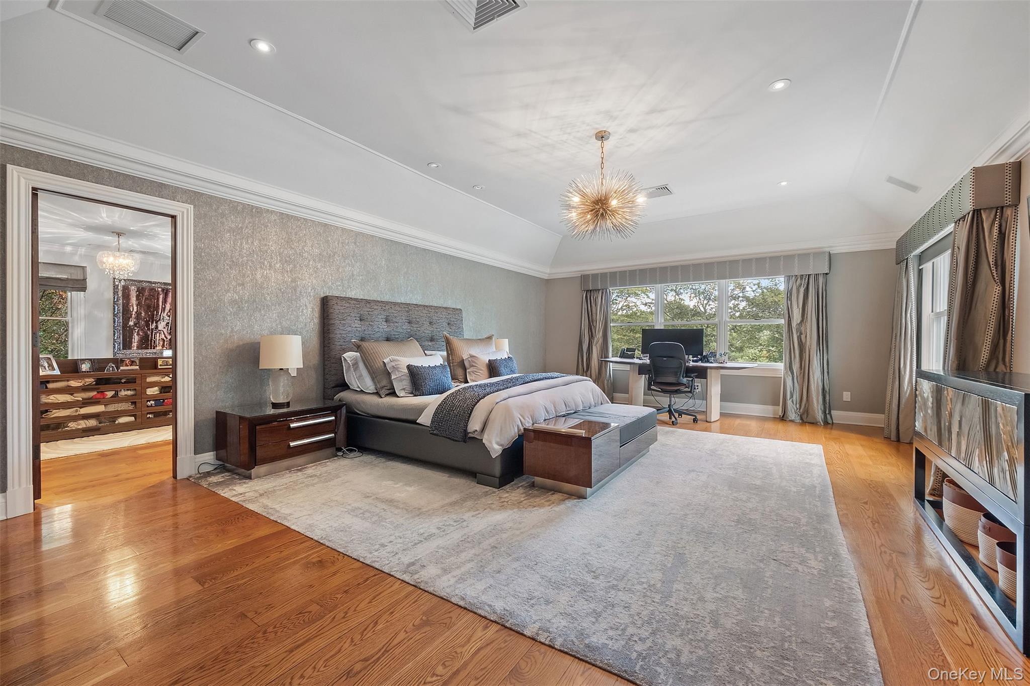 8 Ridgeview Circle, Armonk, NY 10504