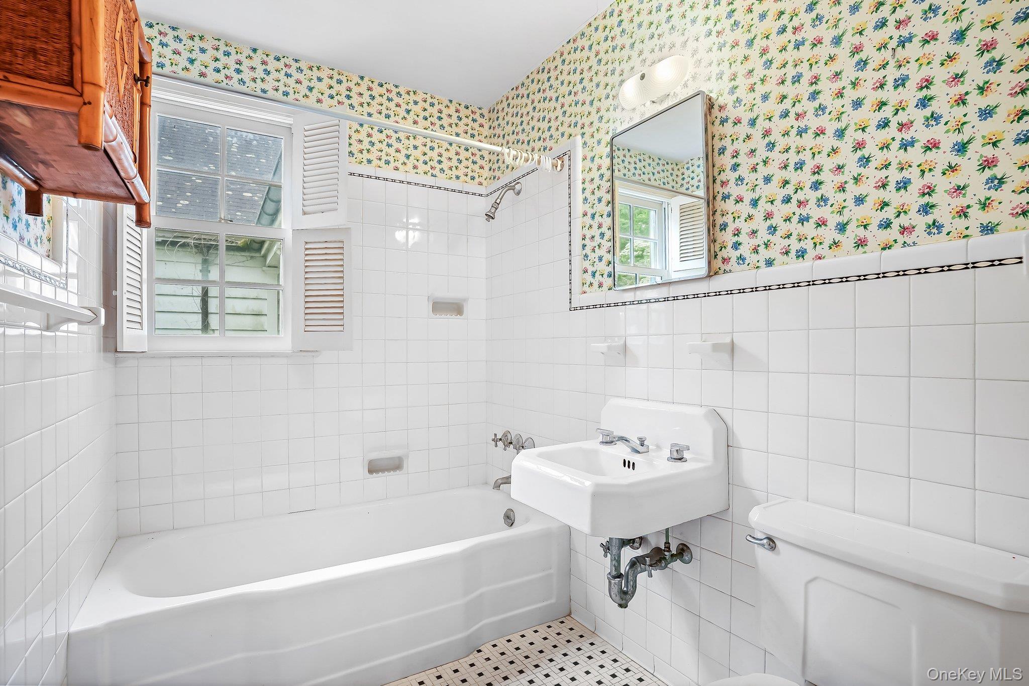 175 Old Quaker Hill Road, Pawling, NY 12564