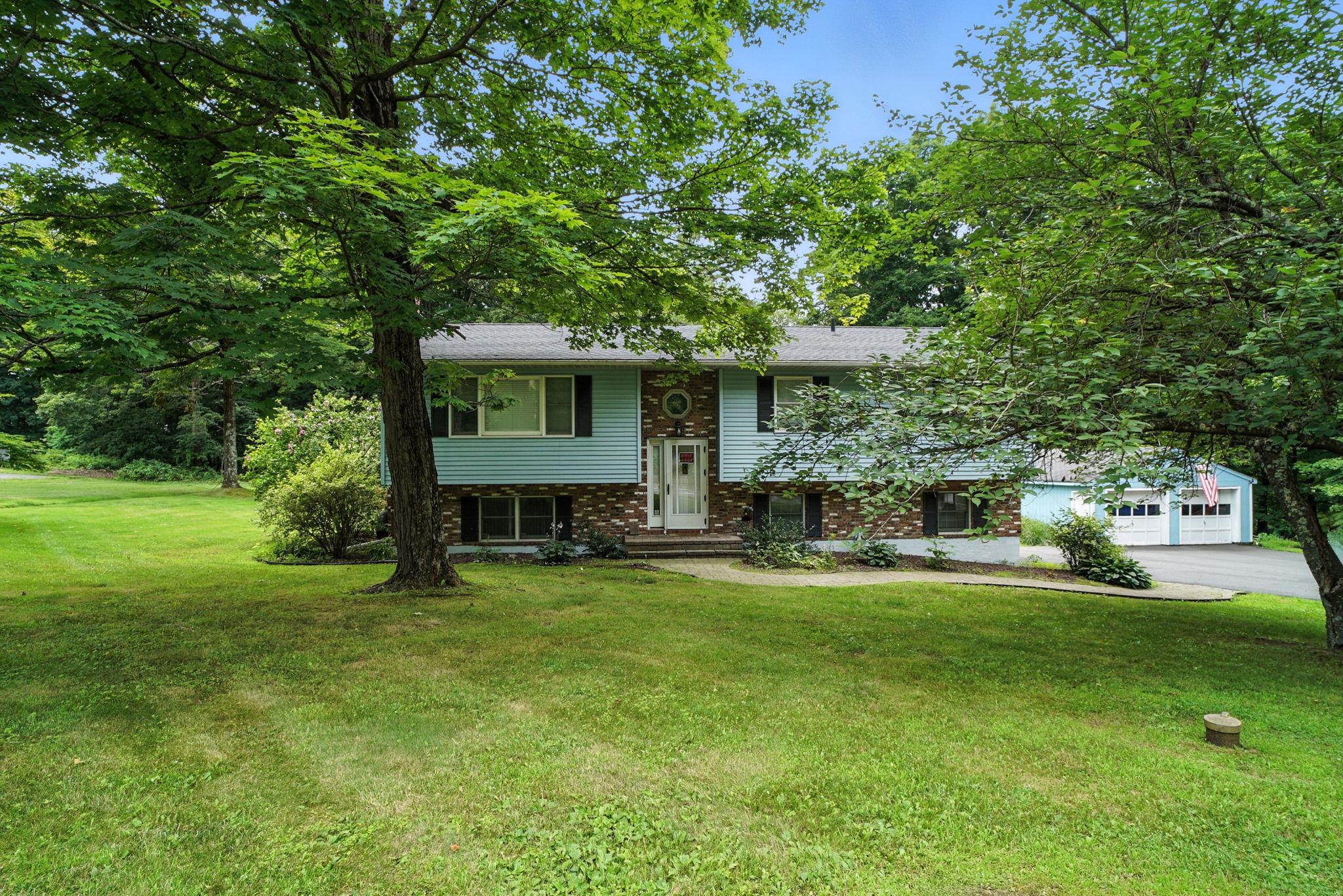2217 State Route 300, Wallkill, NY 12589