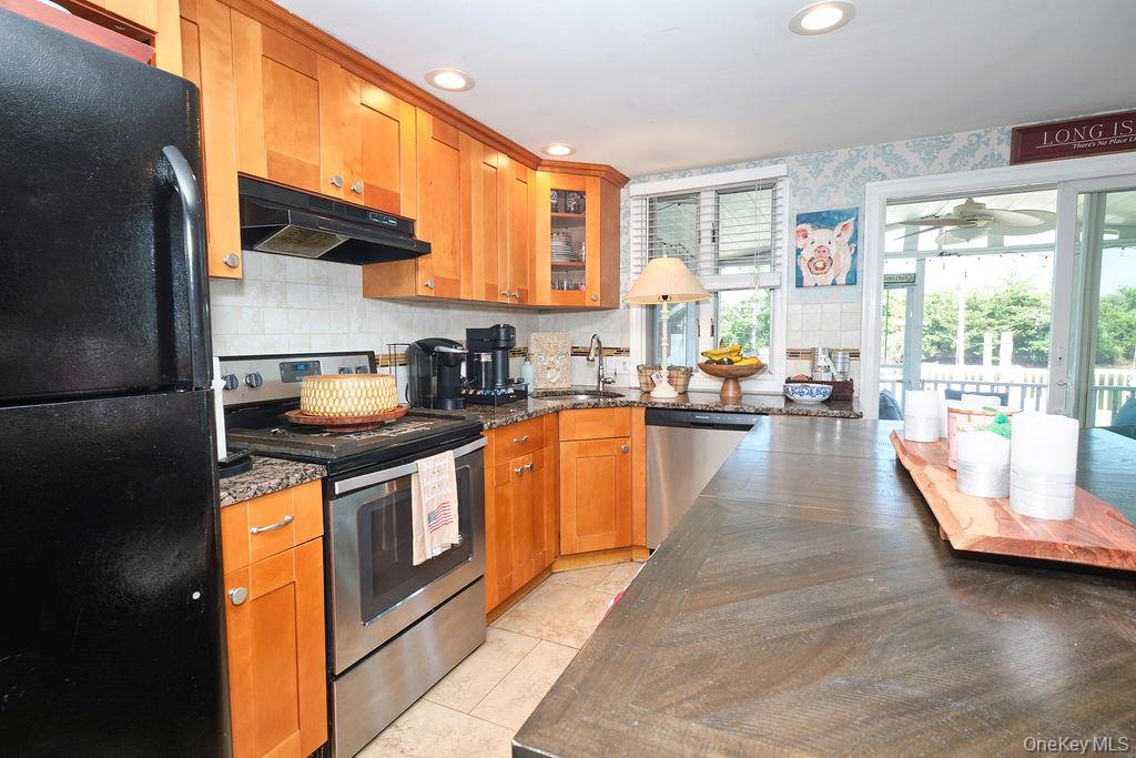 3609 Somerset Drive, Seaford, NY 11783