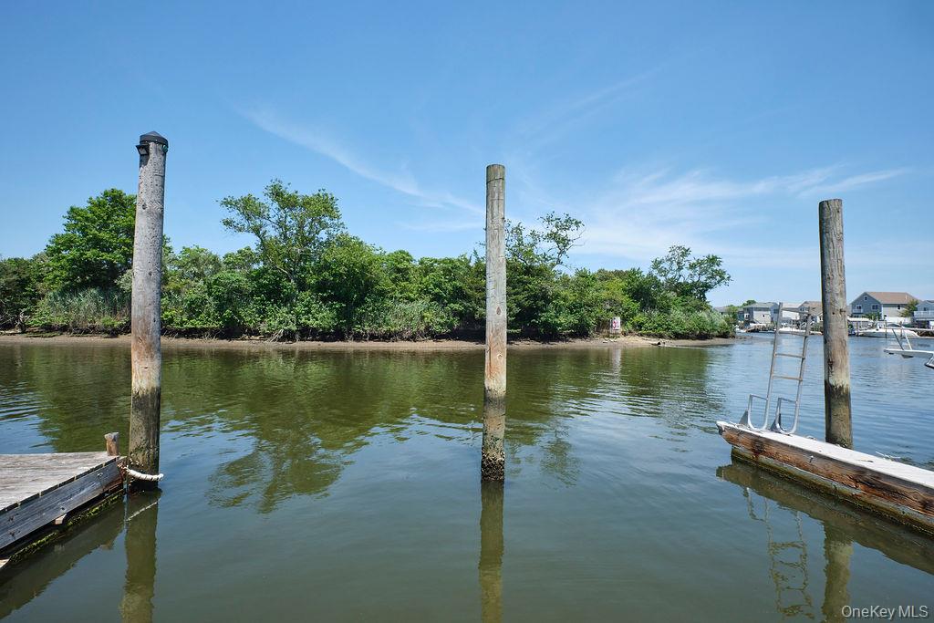 3609 Somerset Drive, Seaford, NY 11783