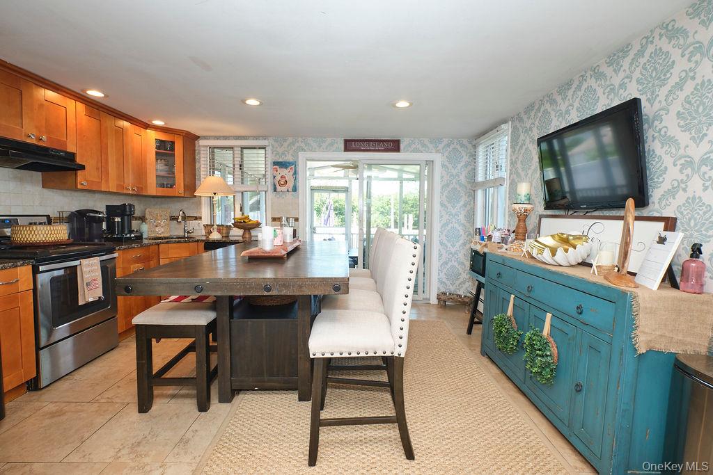 3609 Somerset Drive, Seaford, NY 11783