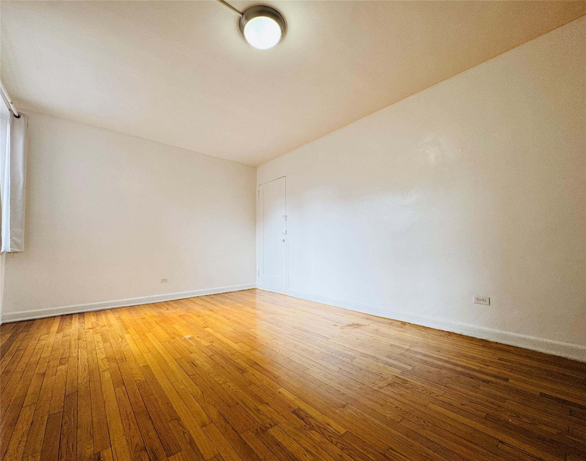 99-63 66th Avenue # E2, Rego Park, NY 11374