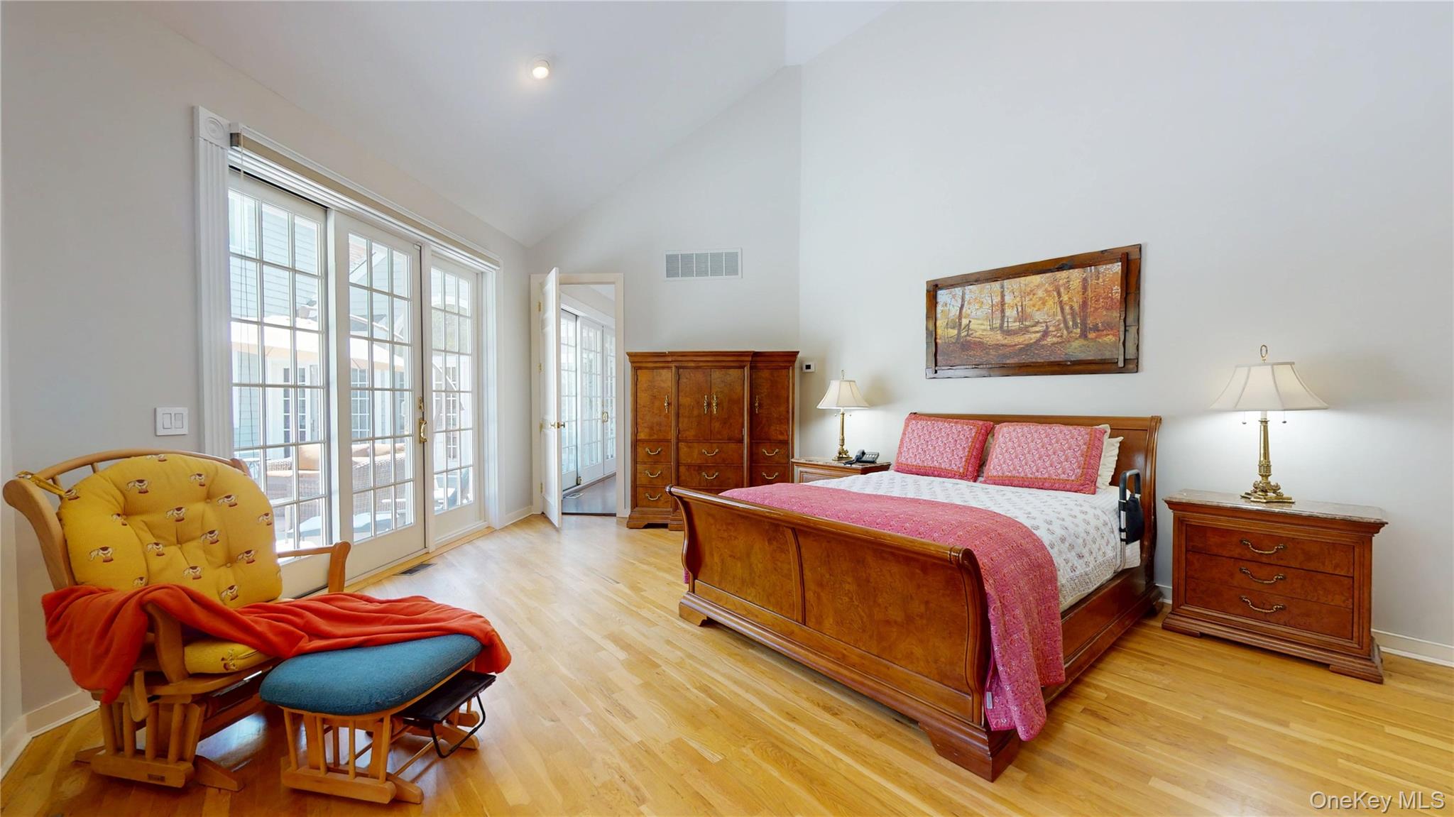 124 Montauk Highway, Westhampton, NY 11977