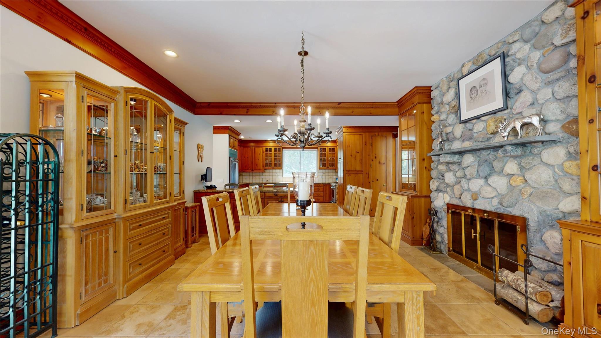 124 Montauk Highway, Westhampton, NY 11977